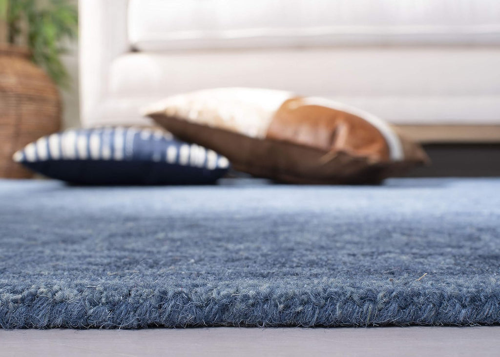 SAFAVIEH Area Rug 8x10 - Dip Dye Collection - Large - Navy Blue, Handmade Wool, Ideal for Living Room, Bedroom, Office, Dining Space (DDY151N)