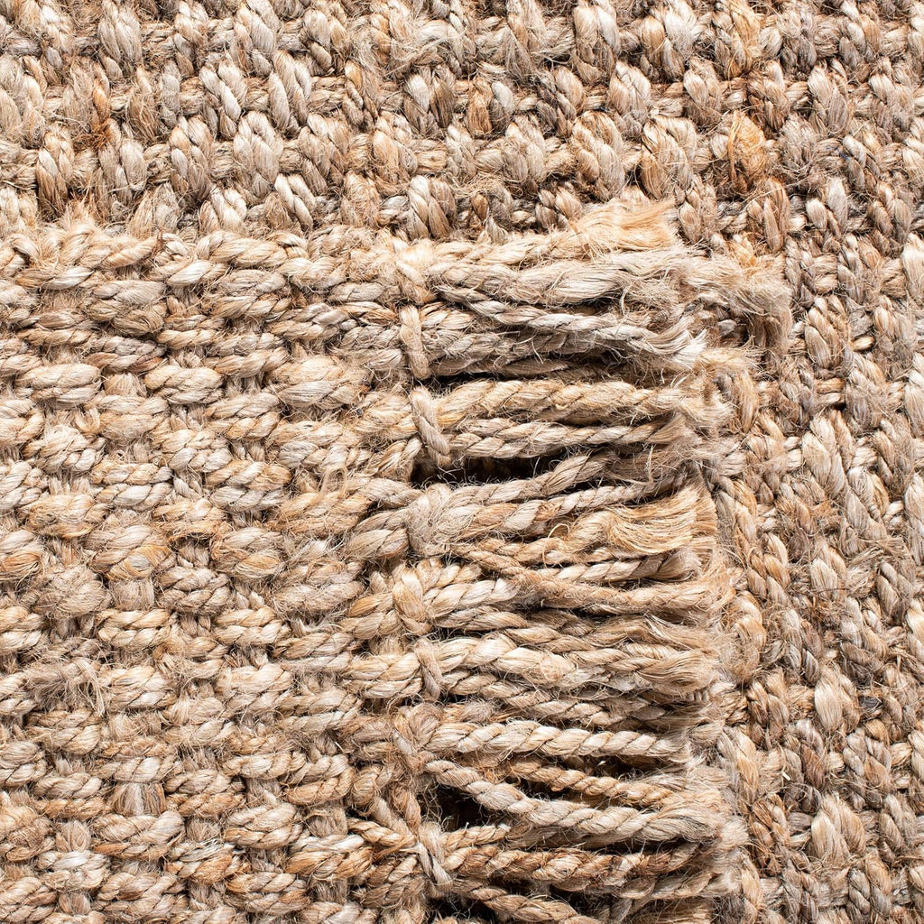 SAFAVIEH Natural Fiber Collection Area Rug - 9' x 12', Natural, Handmade Tassel Jute, Ideal for High Traffic Areas in Living Room, Bedroom (NF467A)