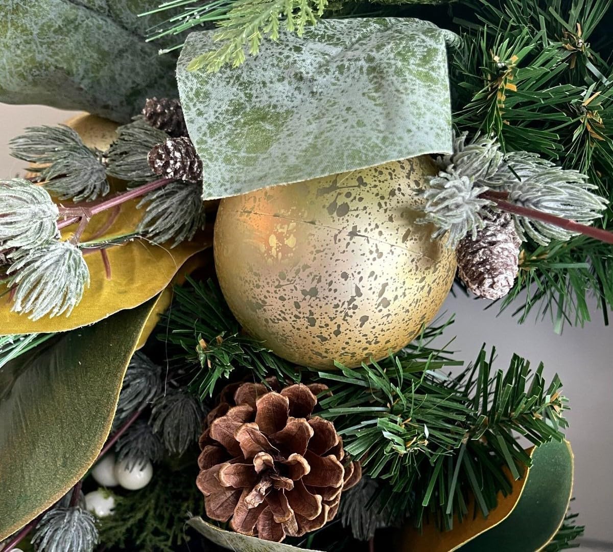 Good Tidings To You - Wreath - Holiday Florals, Large-size Faux Floral Arrangement, Premium Artificial Indoor Flower Display with Beautiful Blooms and Foliage - Artificial Plants & Flowers