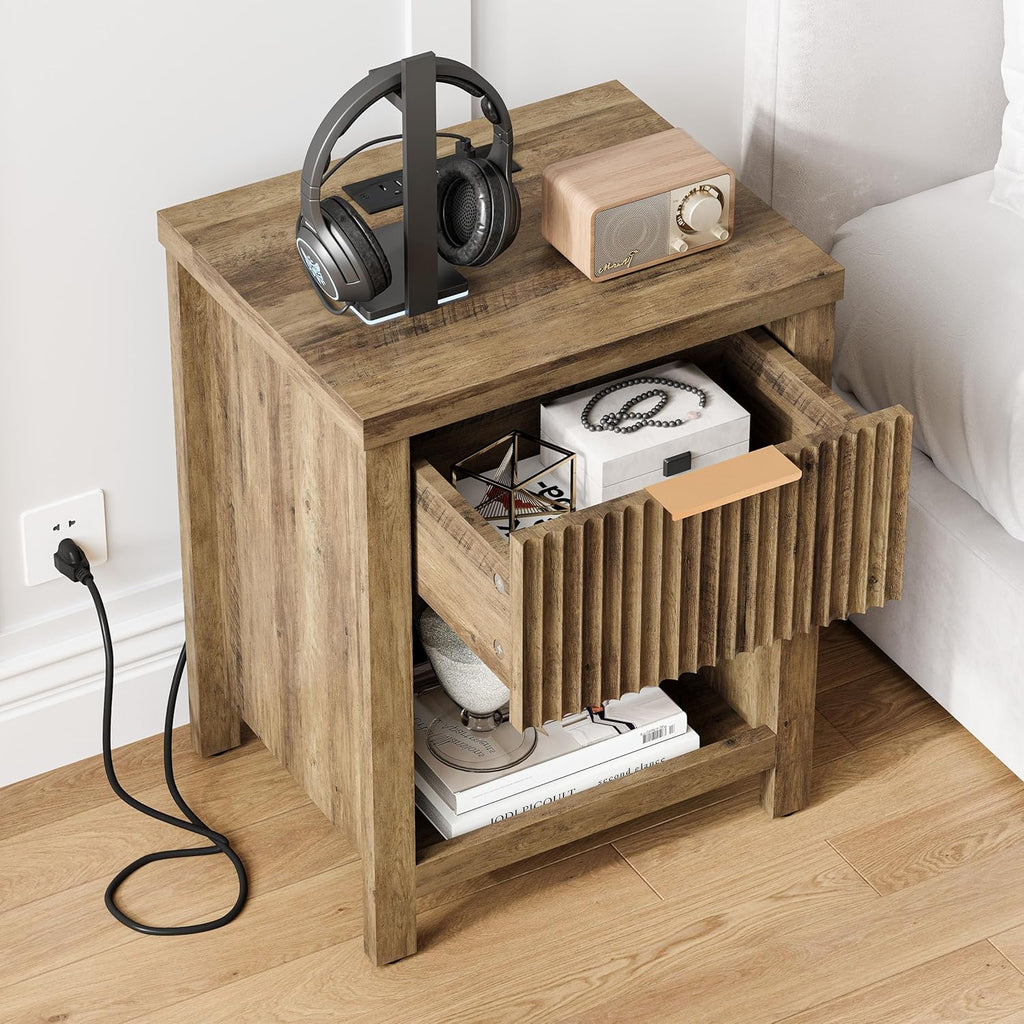 Fluted Nightstands with Charging Station Set of 2, Brooklyn Night Stand with Drawers, Modern Beside Table with Storage End Table for Bedroom Living Room (2, Brown with Charging Station) BNS101DRE-2