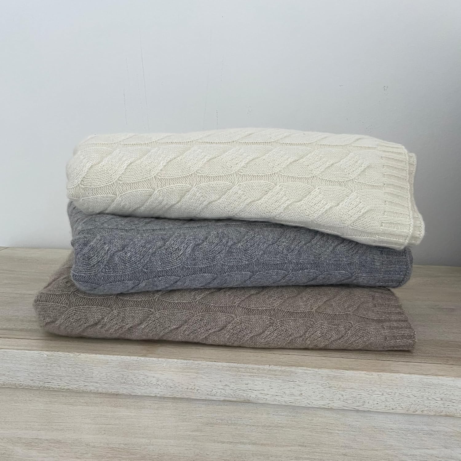 100% Pure Cashmere Throw Blanket for Couch – Cable Knit Cashmere Blanket 50x60 – Soft Warm Breathable Throws for Sofa, Bed – Grade A Long Staple – Machine Washable (Charcoal)