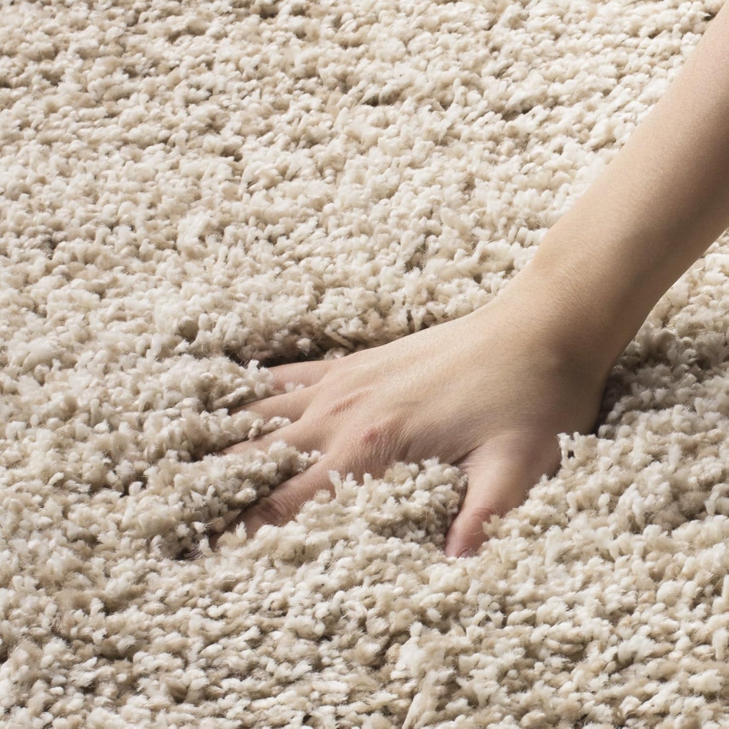 SAFAVIEH California Shag Collection Area Rug - 8'6" x 12', Beige, Non-Shedding & Easy to Clean, Ultra Plush Thick Pile, Ideal for Living Room, Bedroom, Dining Space (SG151-1313)