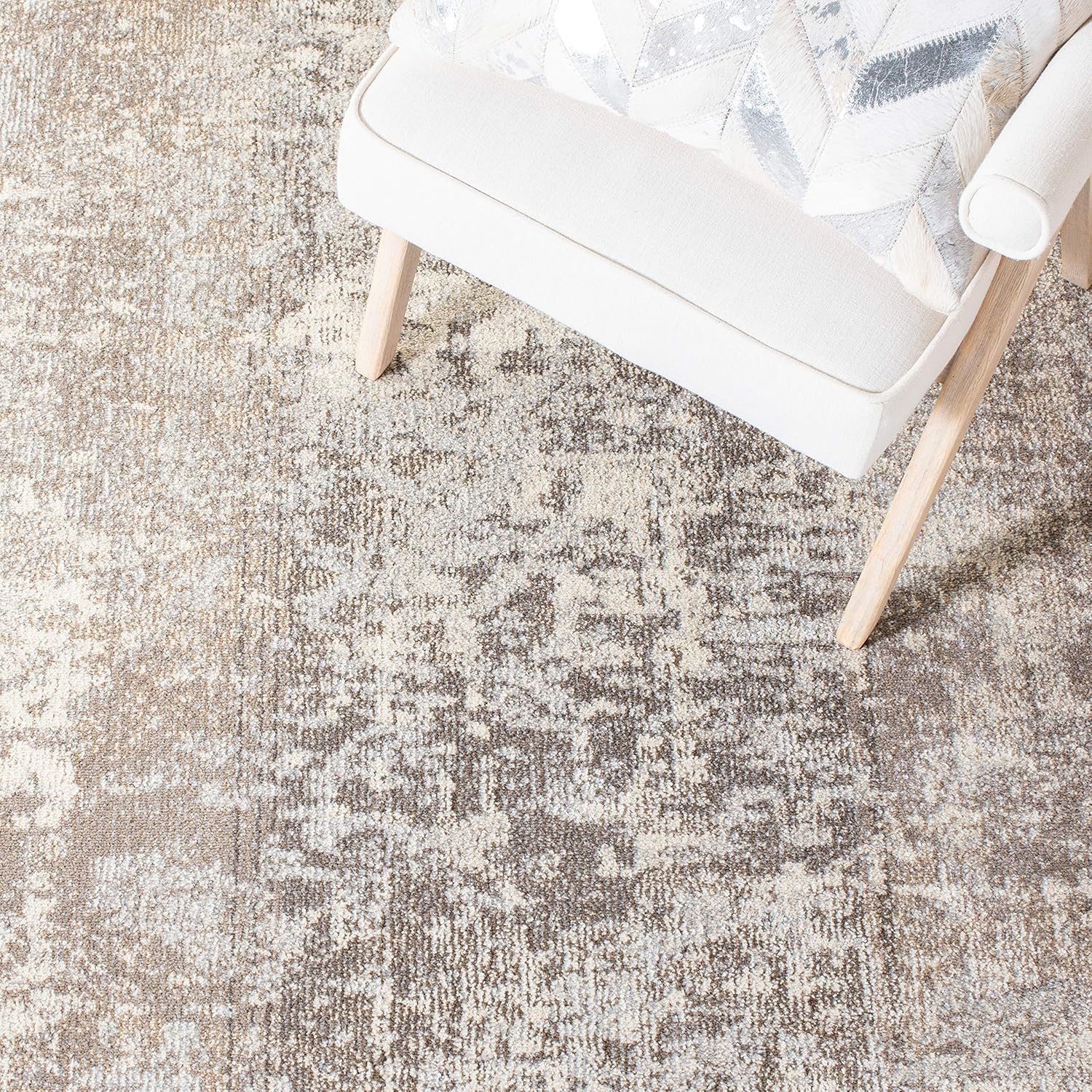 SAFAVIEH Madison Collection X-Large Area Rug - 12' x 15', Grey & Beige, Modern Abstract Design, Non-Shedding & Easy Care, Ideal for High Traffic Areas in Living Room, Bedroom (MAD471G)
