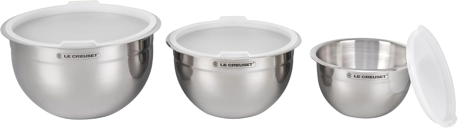Le Creuset Set of 3 Nested Mixing Bowls w/Nonslip Silicone Base & Plastic Air Tight Lids
