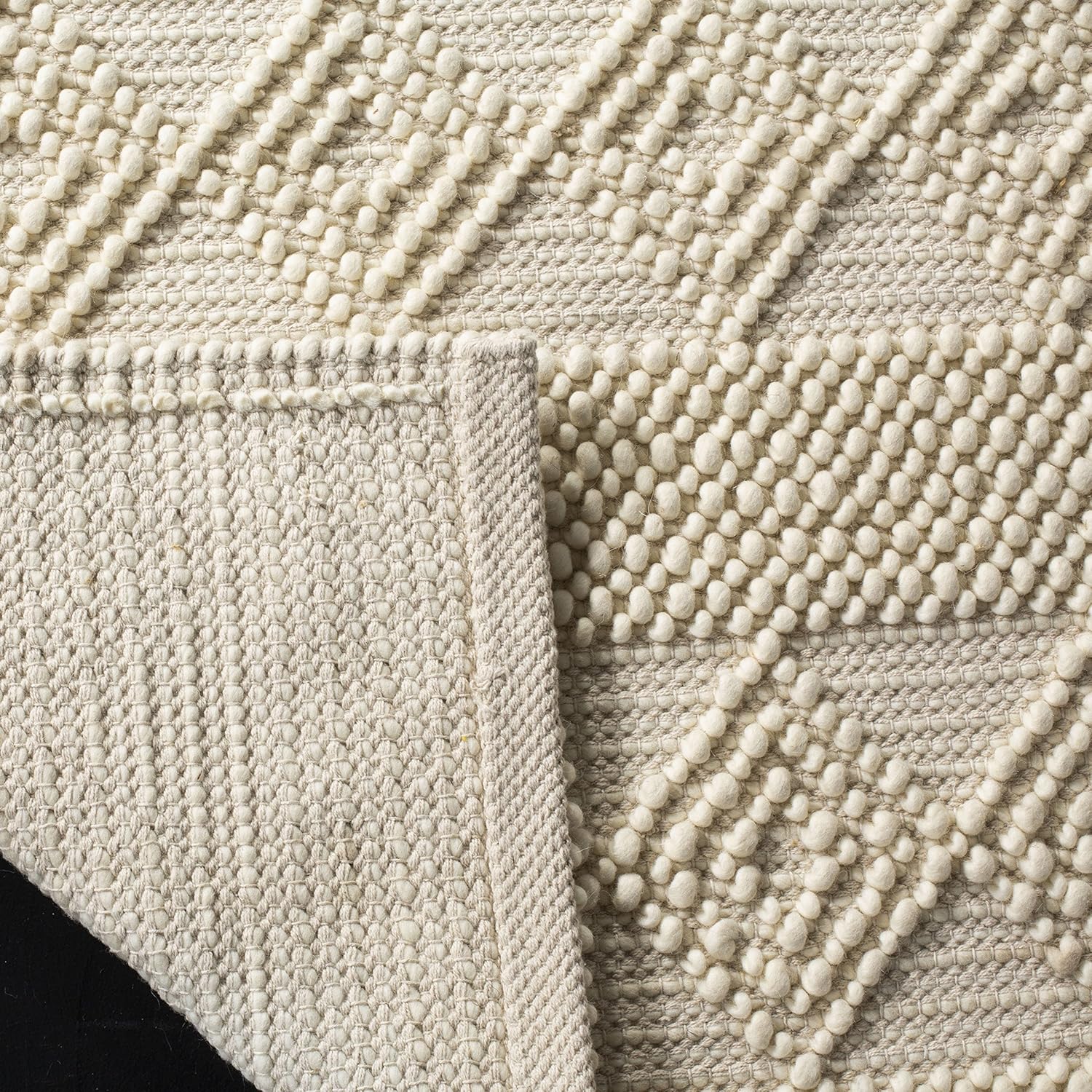 SAFAVIEH Natura Collection Area Rug - 8' x 10', Ivory, Handmade Moroccan Boho Tribal Wool & Cotton, Ideal for High Traffic Areas in Living Room, Bedroom (NAT102C)