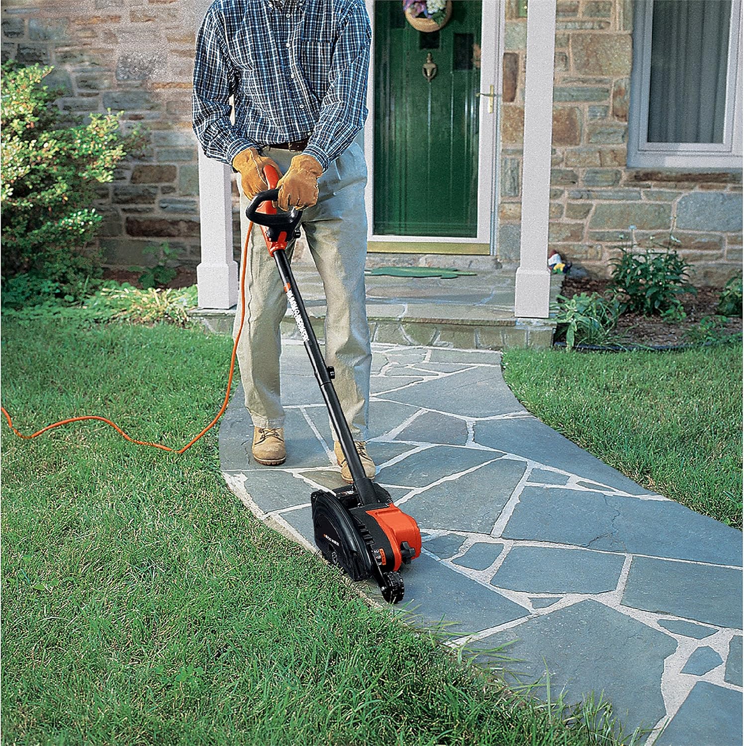 BLACK+DECKER Lawn Edger Trencher 2 in 1, 12 Amp 7.5 in. Electric Edger Lawn Tool for Landscaping and Trench Digger, 3 Height Settings, Corded (LE760FF)