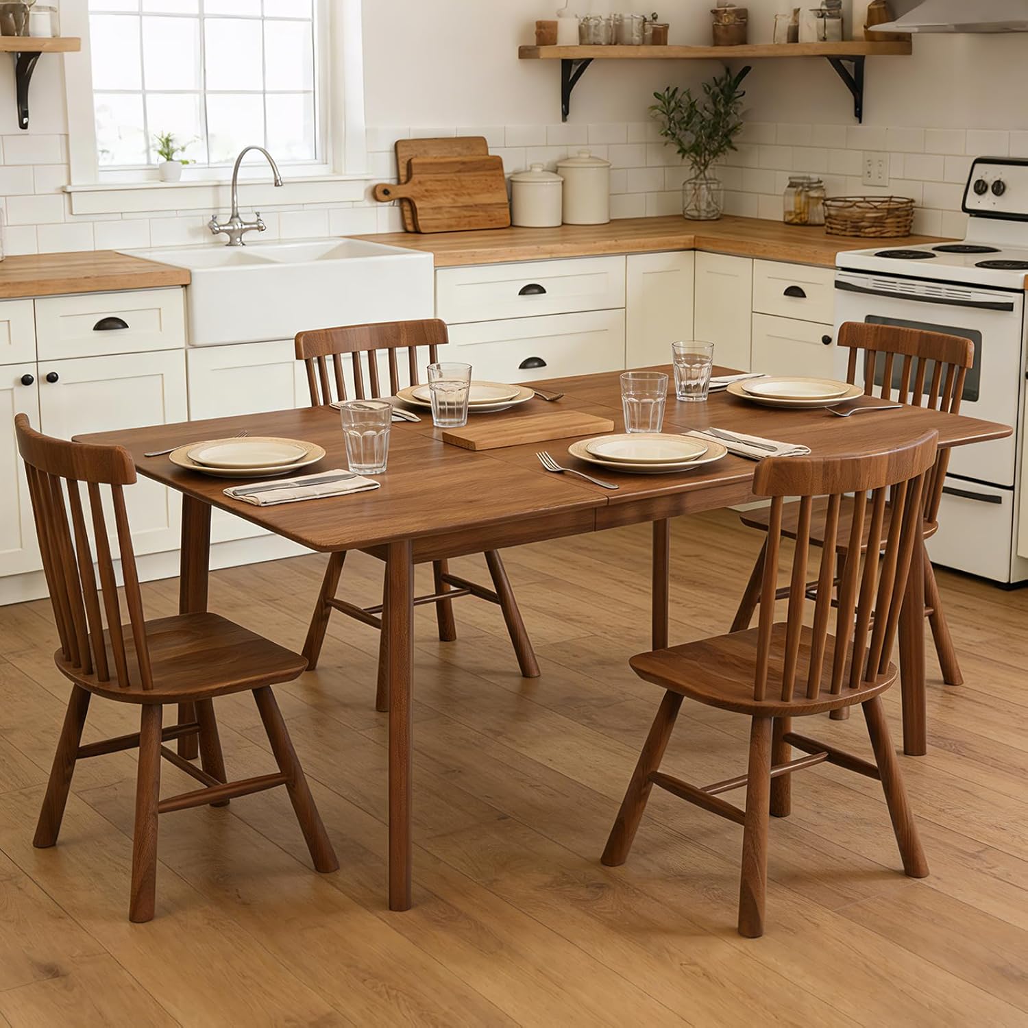 Extendable Dining Table for 4-8 – Expandable Kitchen Table with Removable Leaf, Solid Wood Farmhouse Design, Easy Setup for Small Spaces, Dining & Living Room