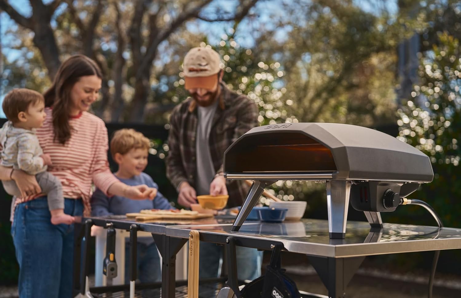Ooni Koda 2 Propane Gas Pizza Oven – 14" Gas Powered Outdoor Oven with 28 mBar Regulator and Gas Hose  Gas Powered Portable Pizza Oven - Foundry Black
