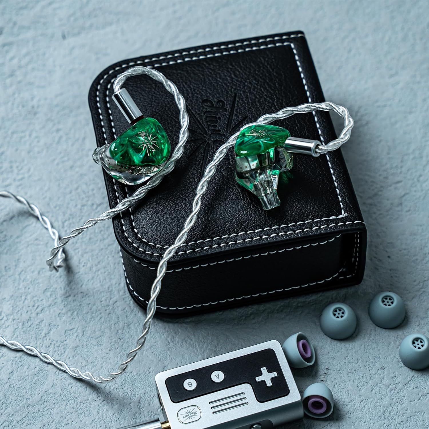 Linsoul Kiwi Ears Orchestra Lite Performance Custom 8BA in-Ear Monitor IEM with Detachable 4-core 7N Oxygen-Free Copper OFC Cable  Handcrafts Faceplate for Audiophile Studio Musician (Green)