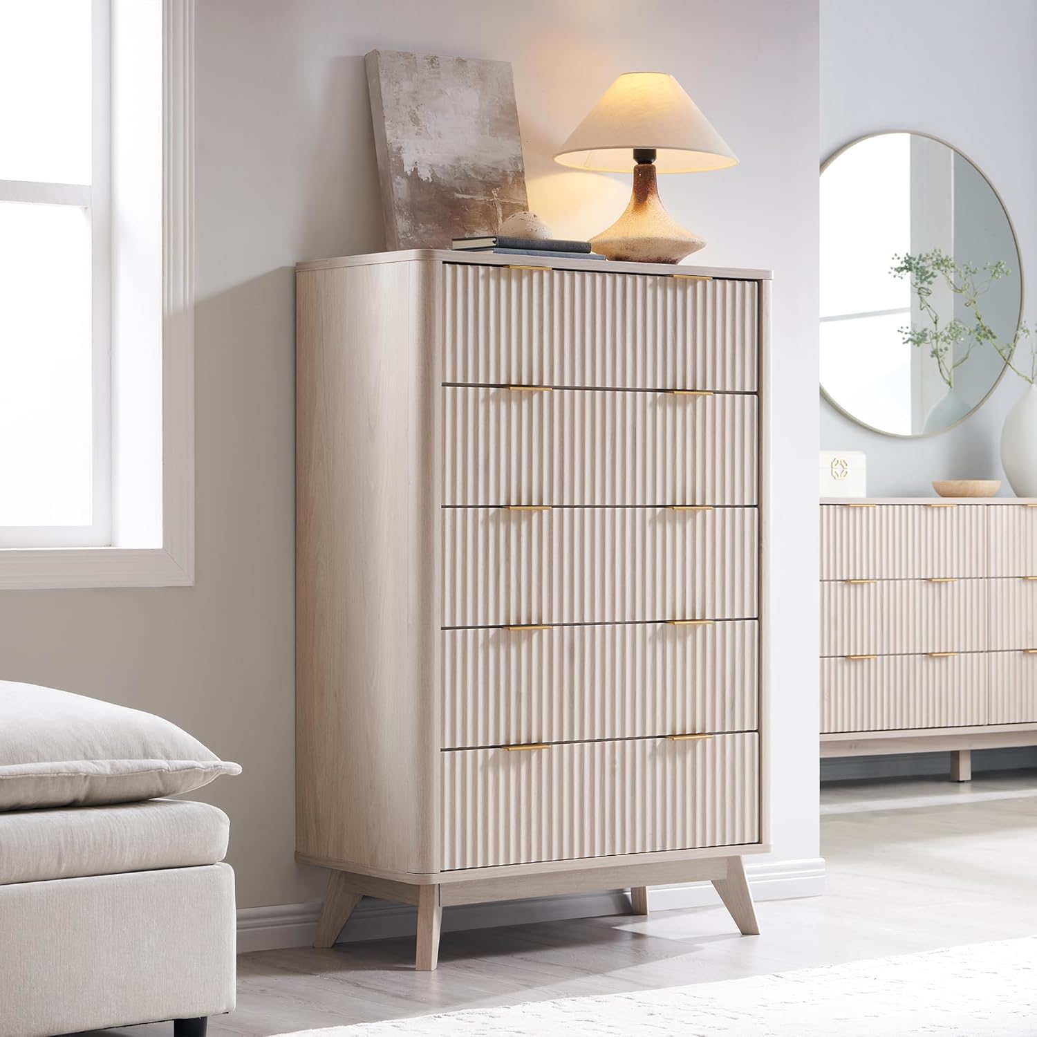 T4TREAM Fluted 5 Drawers Dresser, 48" Tall Modern Chest of Drawers, Curved Profile Design, Wood Drawer Organizer for Bedroom, Living Room, Hallway, Entryway, White Alder