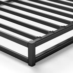 Zinus Victor 4 Inch Quick Lock Box Spring / Mattress Foundation / Built-to-Last Metal Structure / Low Profile / Easy Assembly, King, White