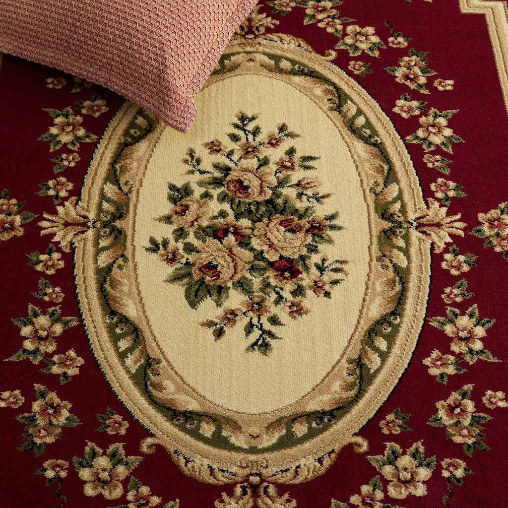 SAFAVIEH Lyndhurst Collection Area Rug - 9' x 12', Red & Ivory, Traditional European Medallion Design, Non-Shedding & Easy Care, Ideal for High Traffic Areas in Living Room, Bedroom (LNH218C)