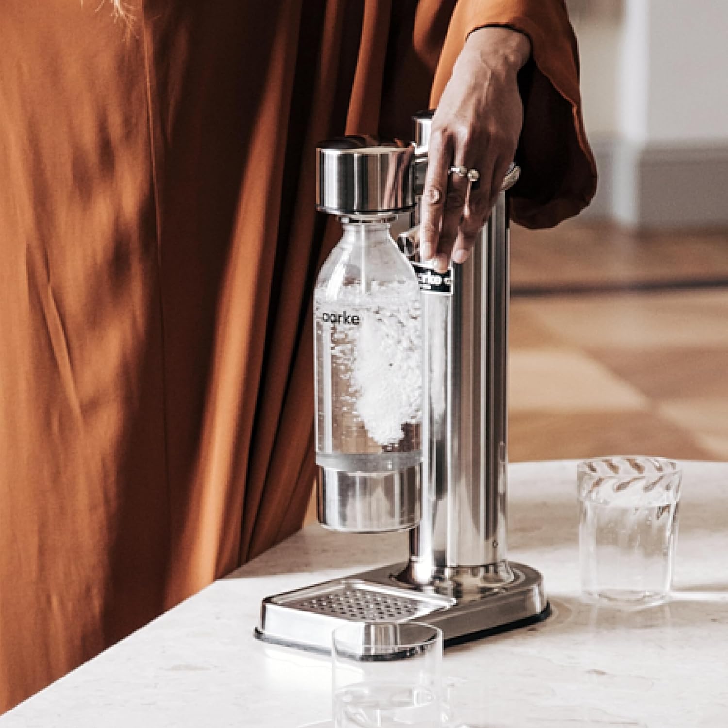 Aarke Carbonator lll with CO2 Cylinder, Sparkling & Carbonation Water Machine, Stainless Steel with PET BPA-Free Reusable Bottle Volume 1L/34 fl oz (Stainless Steel)
