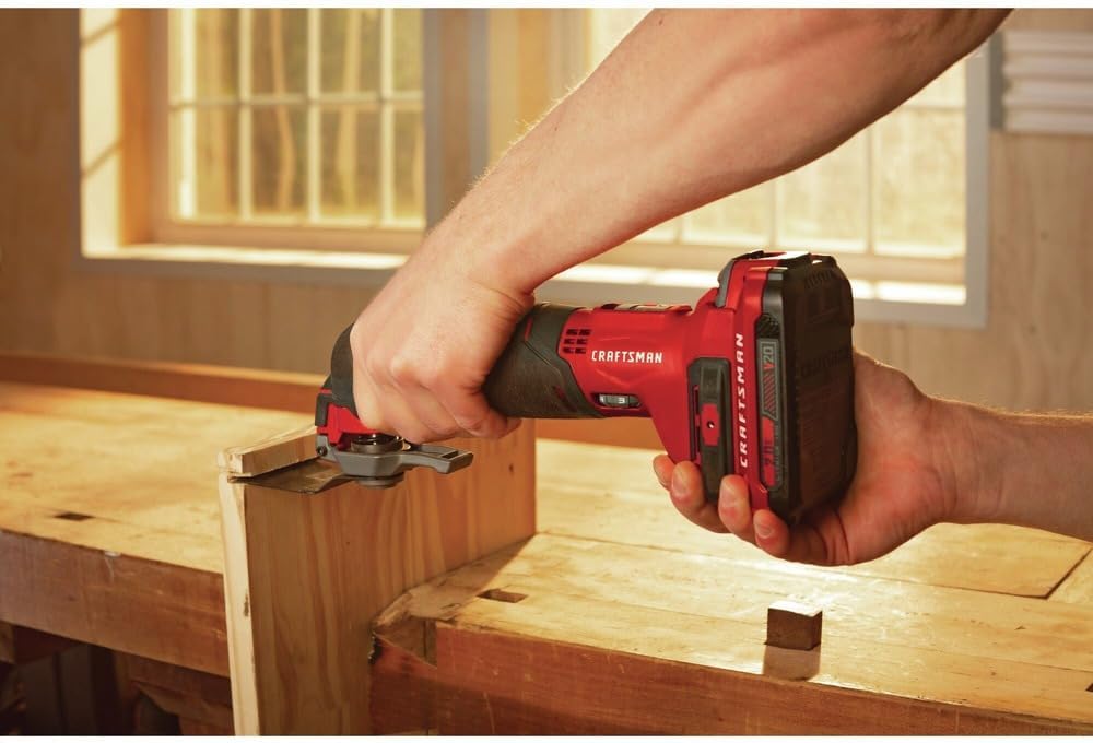CRAFTSMAN CMCE501D1R V20 Lithium-Ion Cordless Oscillating Tool Kit (2 Ah) (Renewed)
