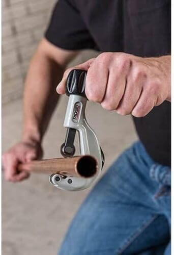 Ridgid 31642 model 152 Quick-Acting Tubing Cutter, 1/4" to 2-5/8" Tube Cutter