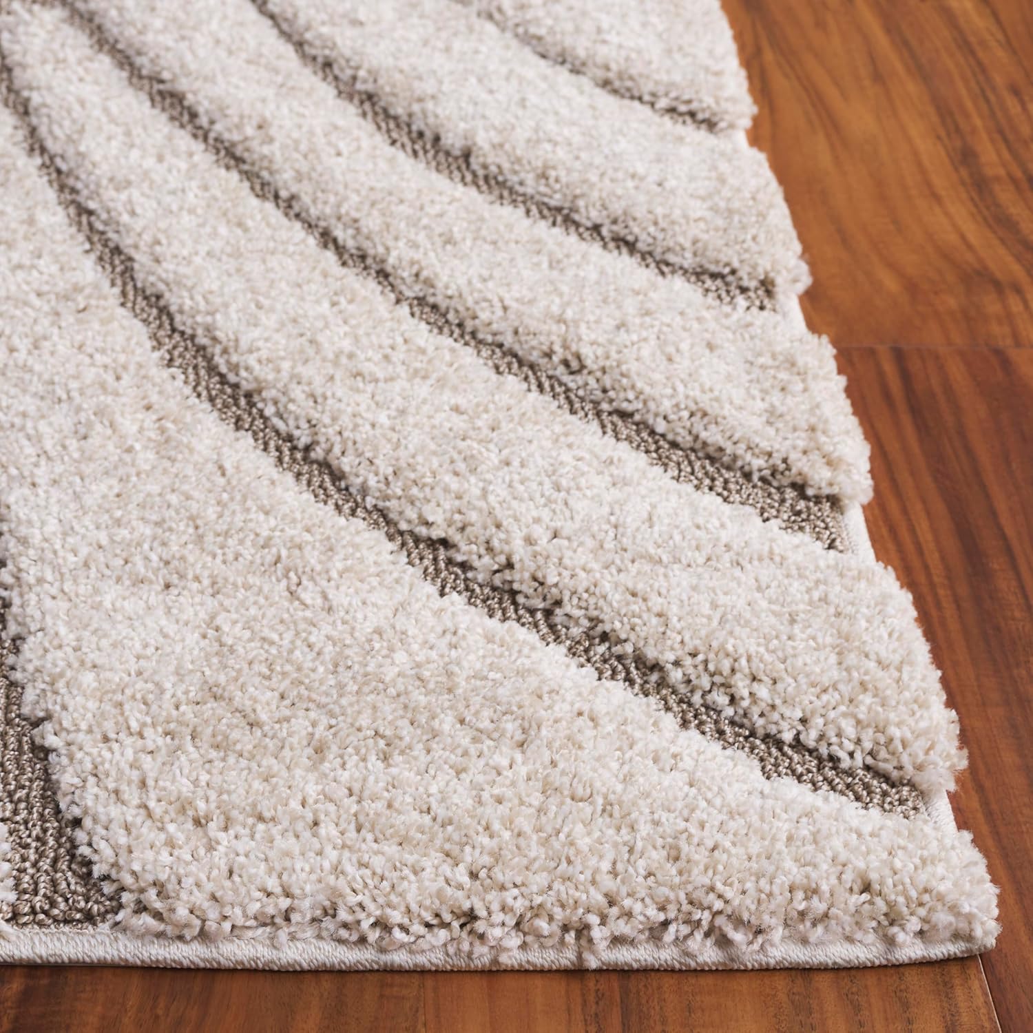 SAFAVIEH Florida Shag Collection Area Rug - 9'6" x 13', Cream & Beige, Non-Shedding & Easy Care, 1.2-inch Thick Ideal for High Traffic Areas in Living Room, Bedroom (SG471-1113)