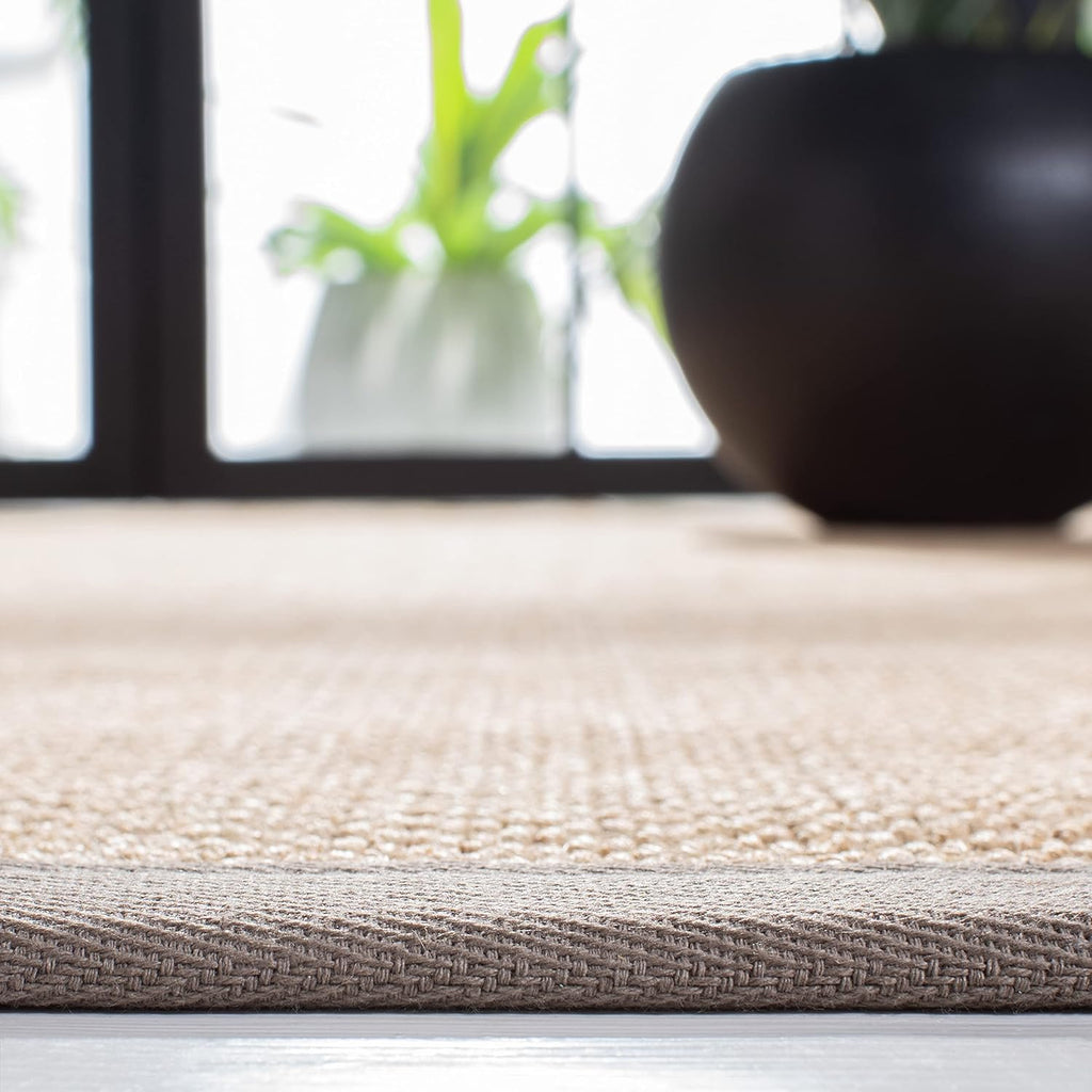 SAFAVIEH Area Rug 8x10 - Natural Fiber Collection - Large - Maize & Grey, Sisal, Woven Design with Border (NF141G)
