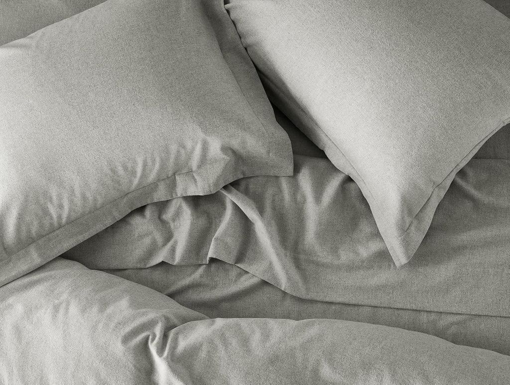 Coyuchi Cloud Brushed Organic Flannel Duvet Cover, Pale Gray Heather (Full/Queen)