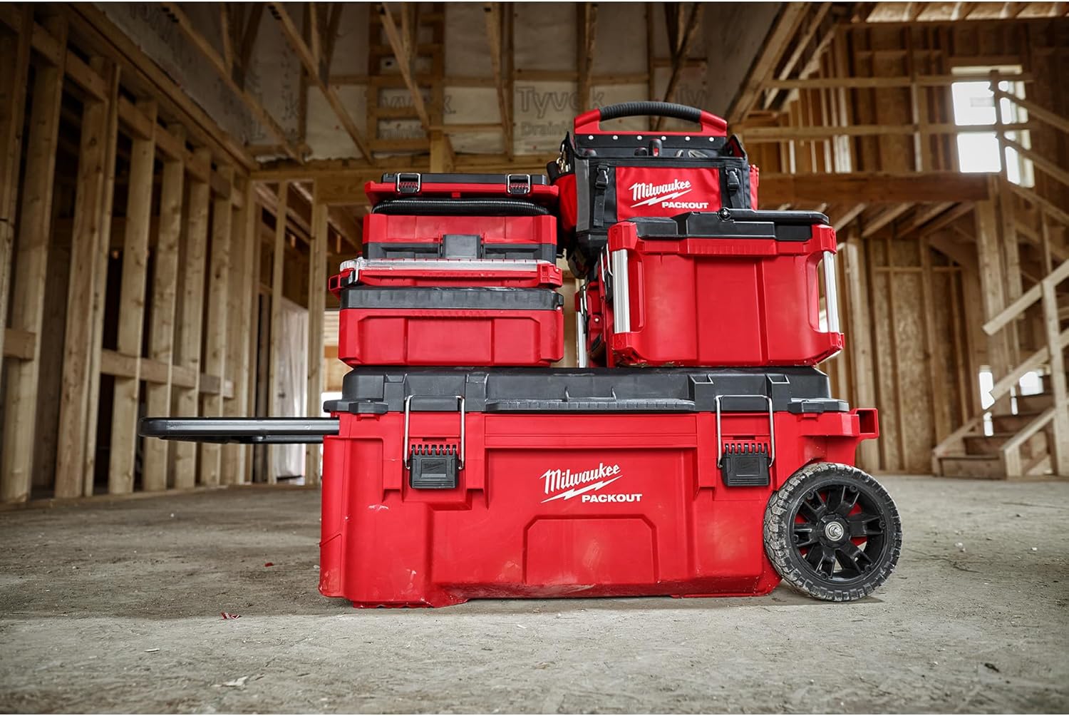 Milwaukee Electric Tool 48-22-8425 Pack out, Large Tool Box, Red