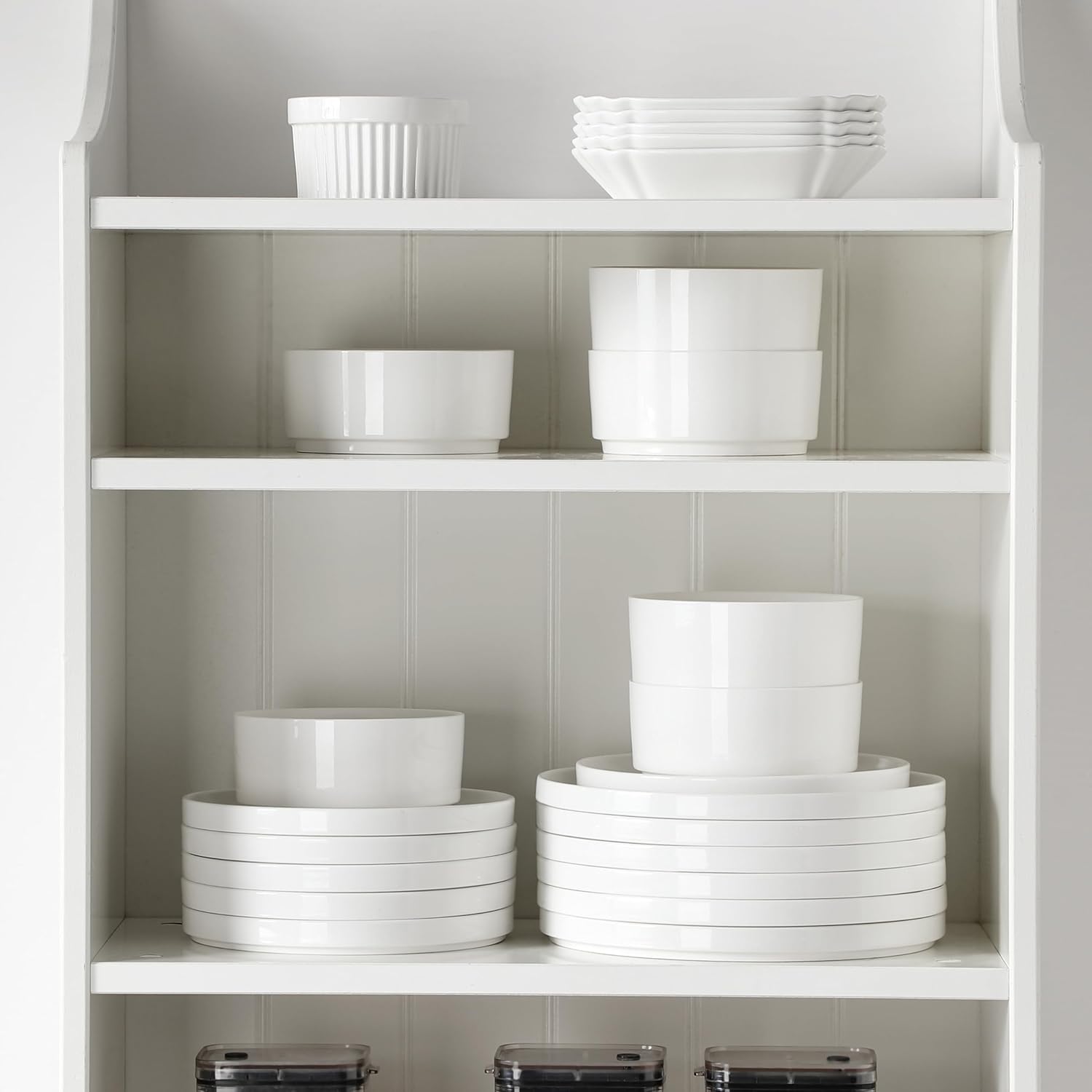 MALACASA 24 Pieces Porcelain Dinnerware Set, Modern White Dish Set for 8, Premium Serving Plates and Bowls Sets, Chip and Scratch Resistant Dishware Sets Kitchen Dishes Dining Ware Set, Series LEAH