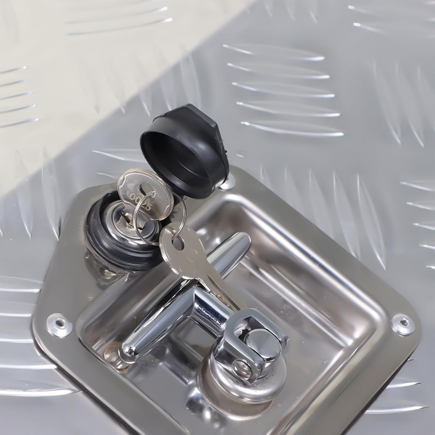 30 Aluminum Trailer Tool Box Chest box Pickup Truck Bed Storage Toolboxes Organizer Side Handle, Lock w/ 2 Keys, Silver