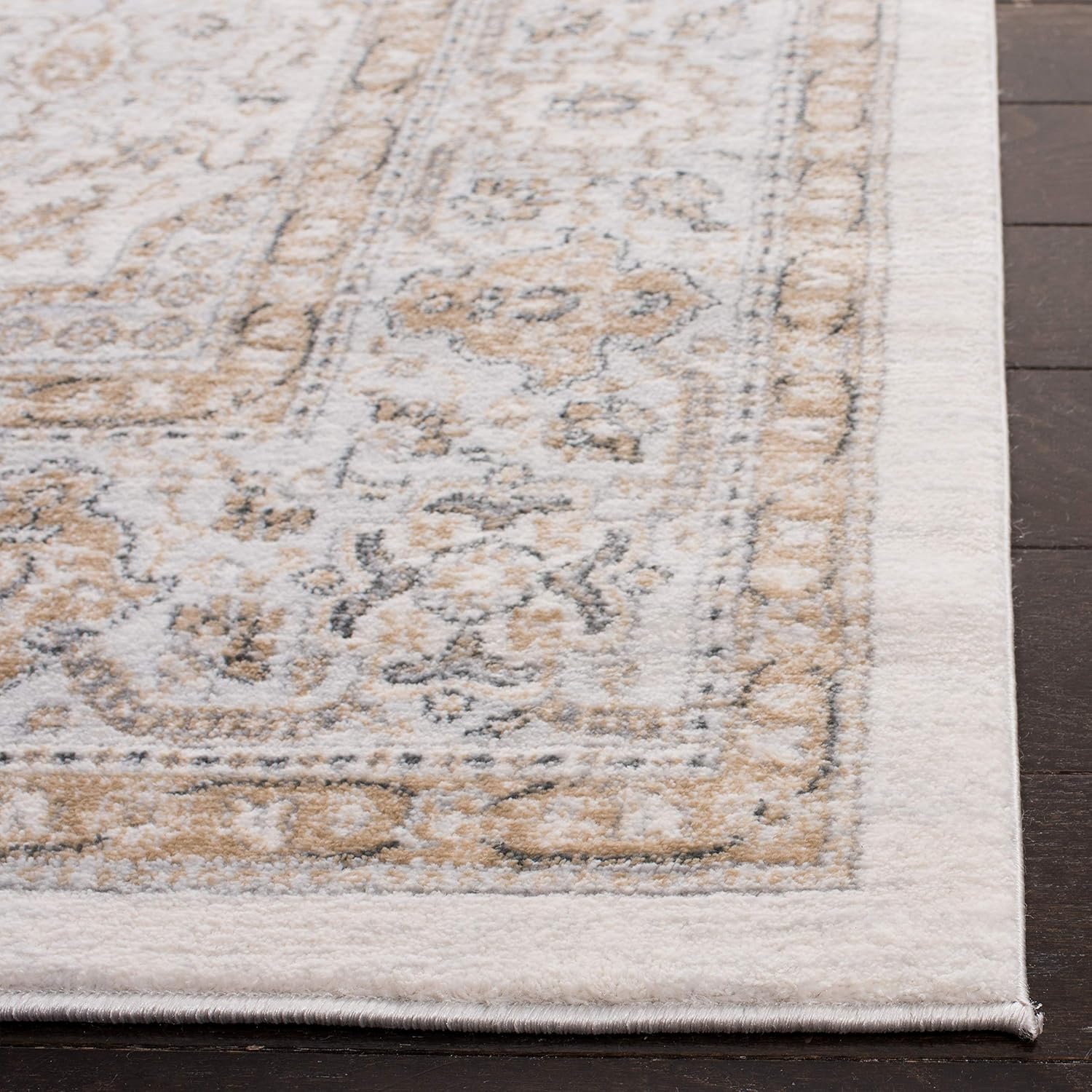 SAFAVIEH Isabella Collection Area Rug - 6'7" x 9', Cream & Beige, Oriental Design, Non-Shedding & Easy Care, Ideal for High Traffic Areas in Living Room, Bedroom (ISA916B)