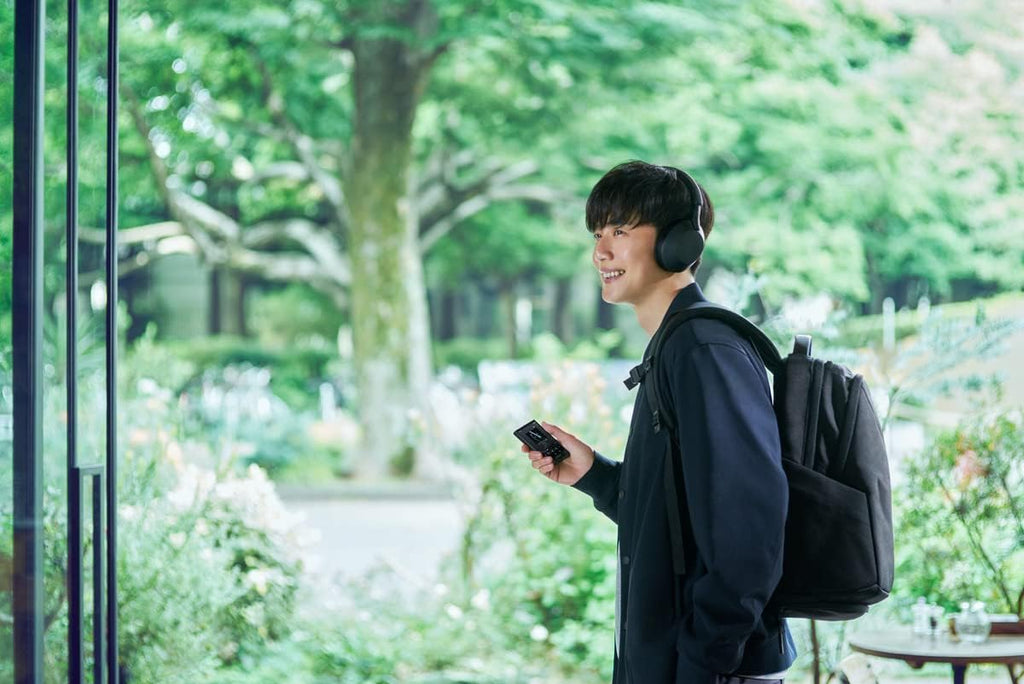 Sony NW-A306 Walkman 32GB Hi-Res Portable Digital Music Player with Android  up to 36 Hour Battery  Wi-Fi & Bluetooth and USB Type-C – Black NW-A306/B  Black