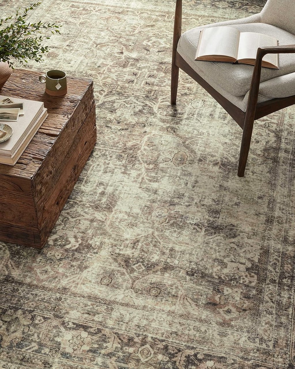 Loloi Magnolia Home by Joanna Gaines Sinclair Collection SIN-01 Pebble/Taupe 7'-6" x 9'-6", .25" Pile Height, Machine Washable, Area Rug