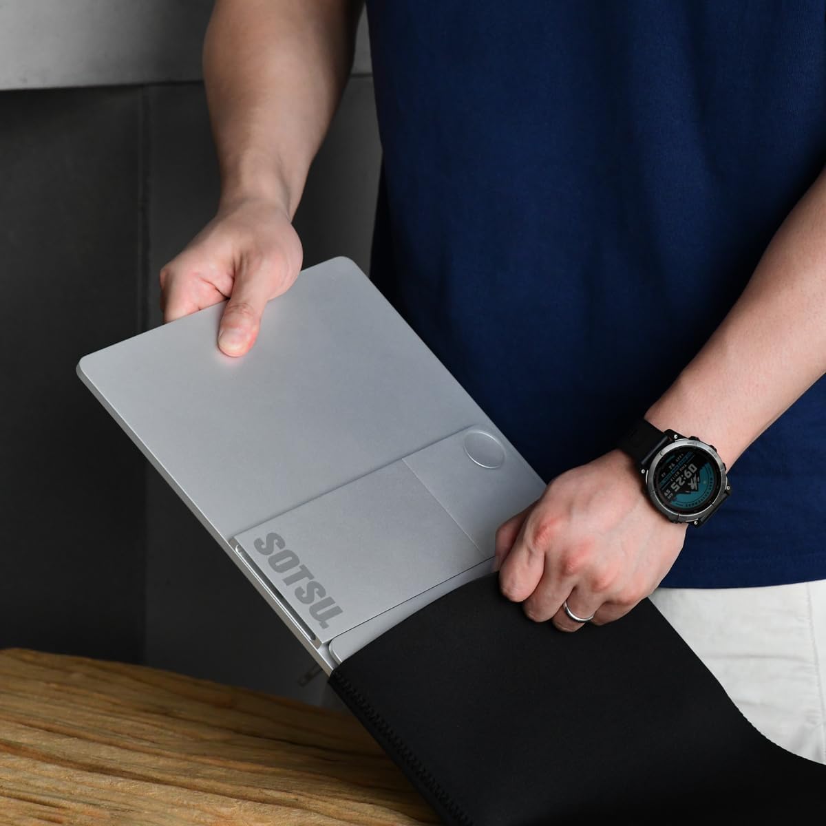 SOTSU FlipAction Elite 16" Portable Monitor | 4K |Super Compact | Pivot Rotate | 3840x2400 DCI P3 | 60Hz | 450 Nits | Full Metal CNC | Perfect Match for Mac and Windows (Space Black)