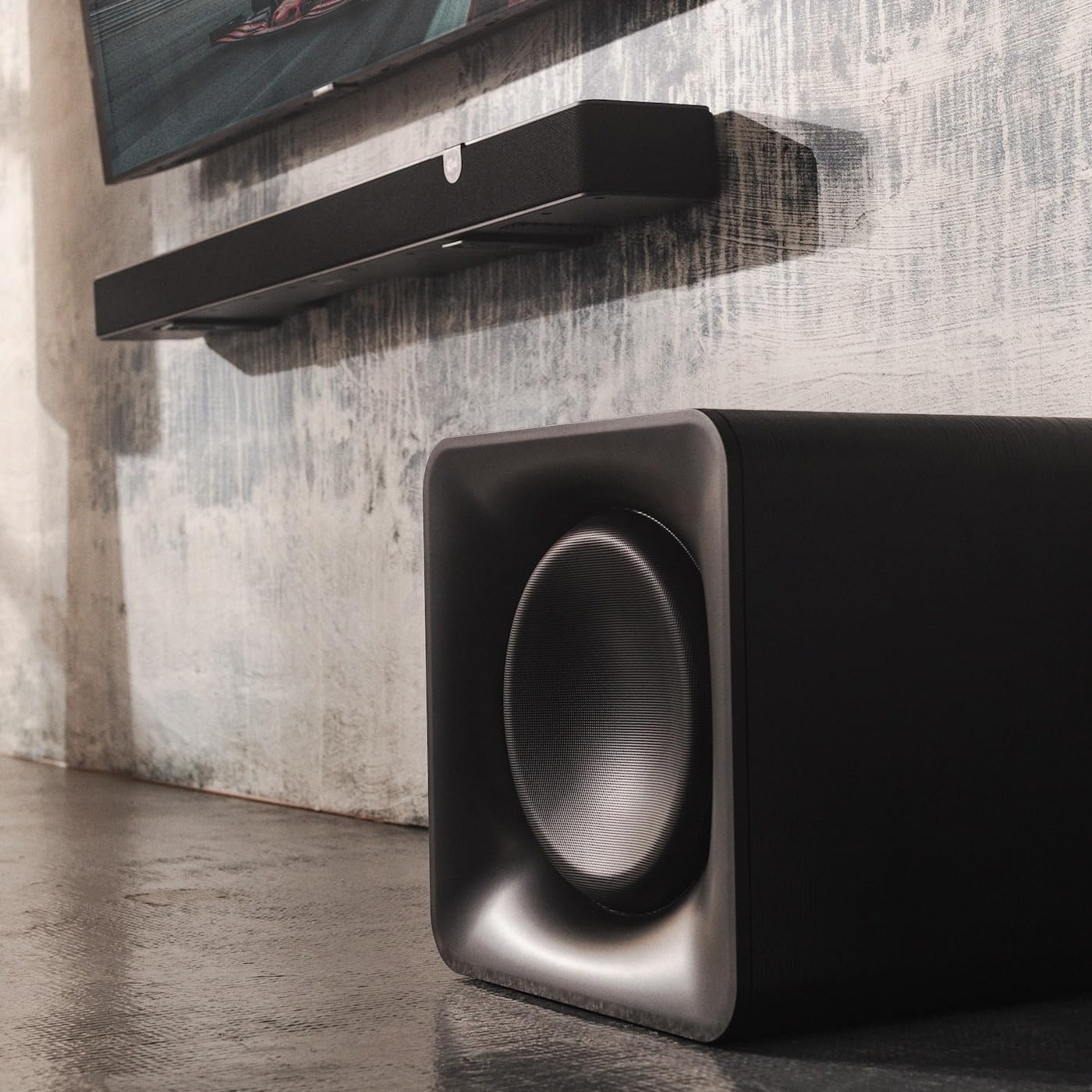 Klipsch Flexus CORE 210 Dolby Atmos 44" SoundBar + 10" Subwoofer  3.1.2-Channel Dolby Atmos Sound Bar + Flexus Sub 100 10″ Wireless Sub-woofer – 185 W RMS  HDMI eARC  Bluetooth  Horn-Loaded Tweeter