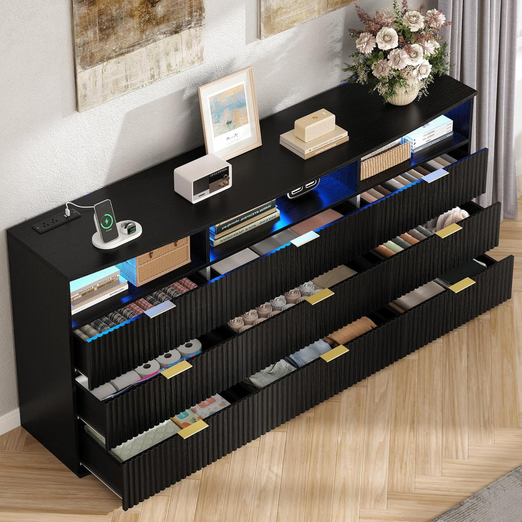 Fluted 9 Drawer Dresser with LED Lights, Modern Black Chest of Drawers with Power Outlet & Curved Top, Wood Dresser TV Stand, Black Double Dresser for Bedroom, Hallway, Living Room