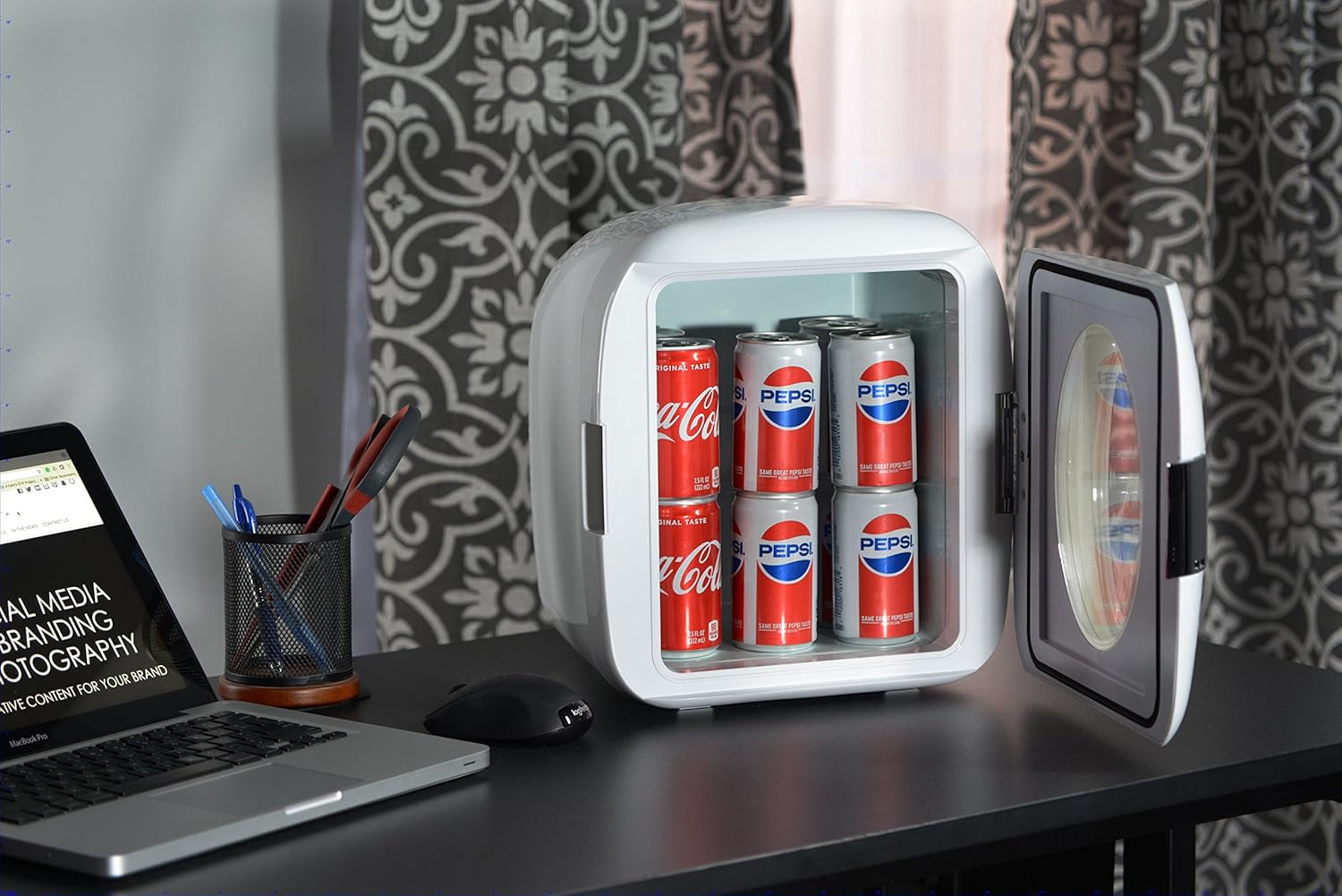Uber Appliance UB-XL1 Uber Chill 12 Can Retro Personal Mini Fridge (White)