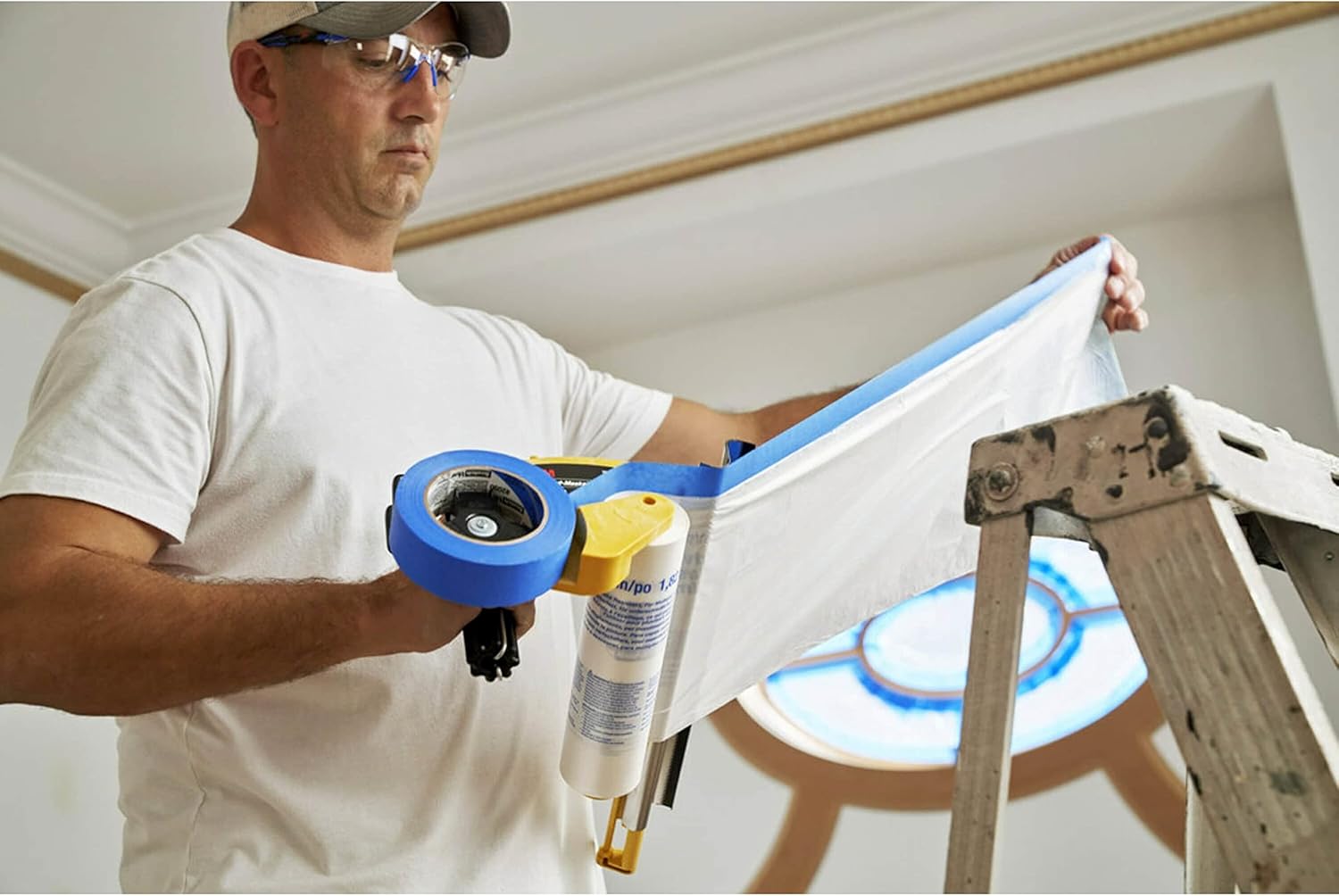 3M Hand-Masker M3000 Tool Painter's Tape and Masking Film Dispenser Kit, 3M Hand Masker Protects Surfaces from Paint Splatters, Includes 12-Inch Blade, Painter's Tape and Masking Film, 1 Kit