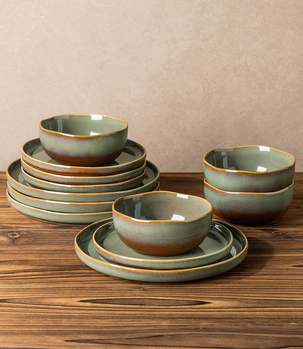 TheTerra Ceramic Dinnerware Sets for 6, 18 Pieces Handmade Reactive Glaze Plates and Bowls Sets, Scratch Resistant Dish Set, Oven & Microwave & Dishwasher Safe, Brown Green