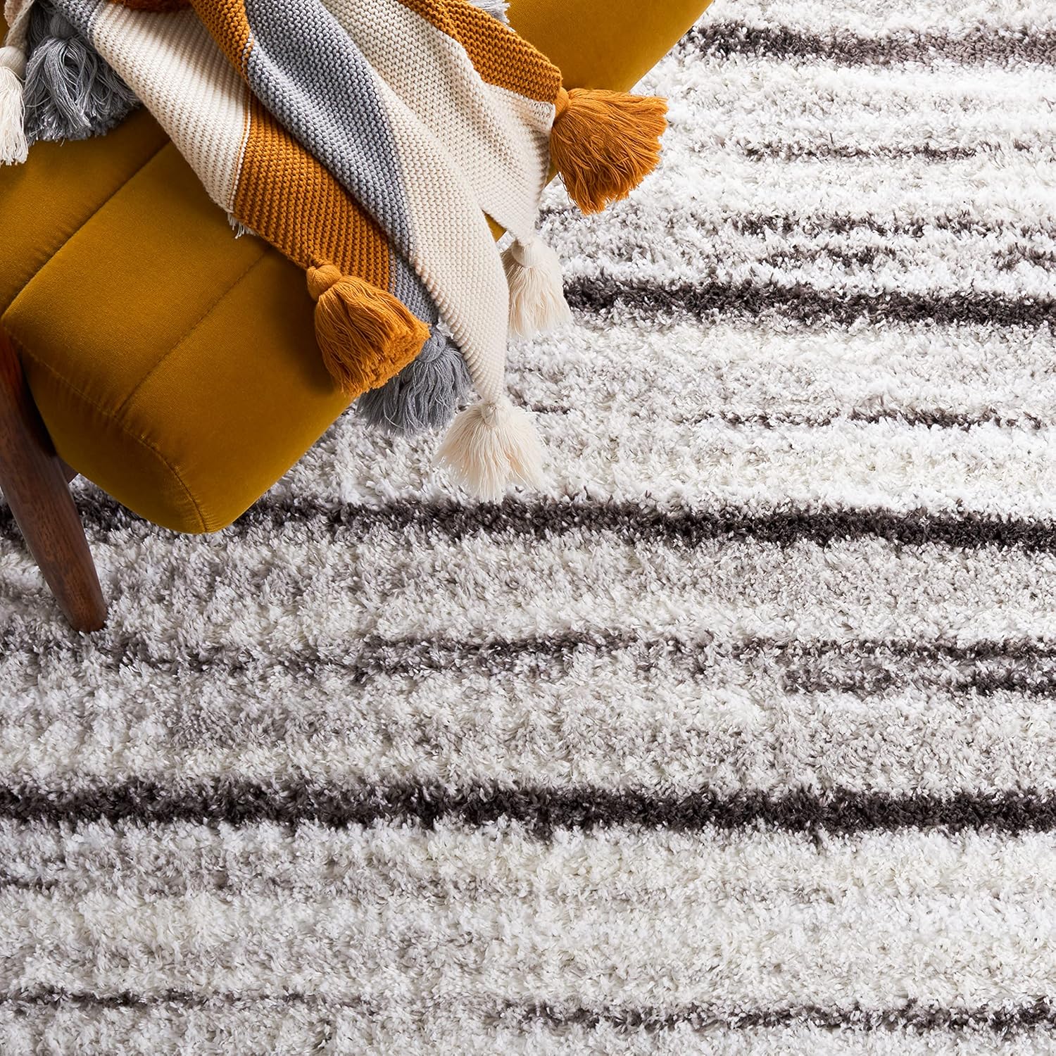 SAFAVIEH Berber Shag Collection Area Rug - 9' x 12', Grey & Dark Grey, Stripe Design, Non-Shedding & Easy Care, 1.25-inch Thick Ideal for High Traffic Areas in Living Room, Bedroom (BER565F)