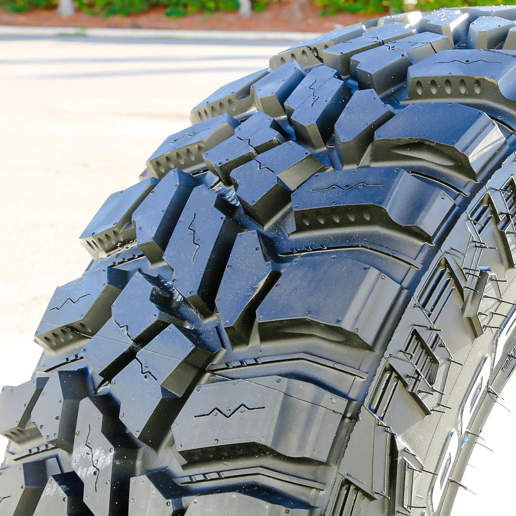 Set of 4 (FOUR) Cooper Discoverer STT Pro LT 275/70R18 125/122P E 10 Ply MT M/T Mud Tires