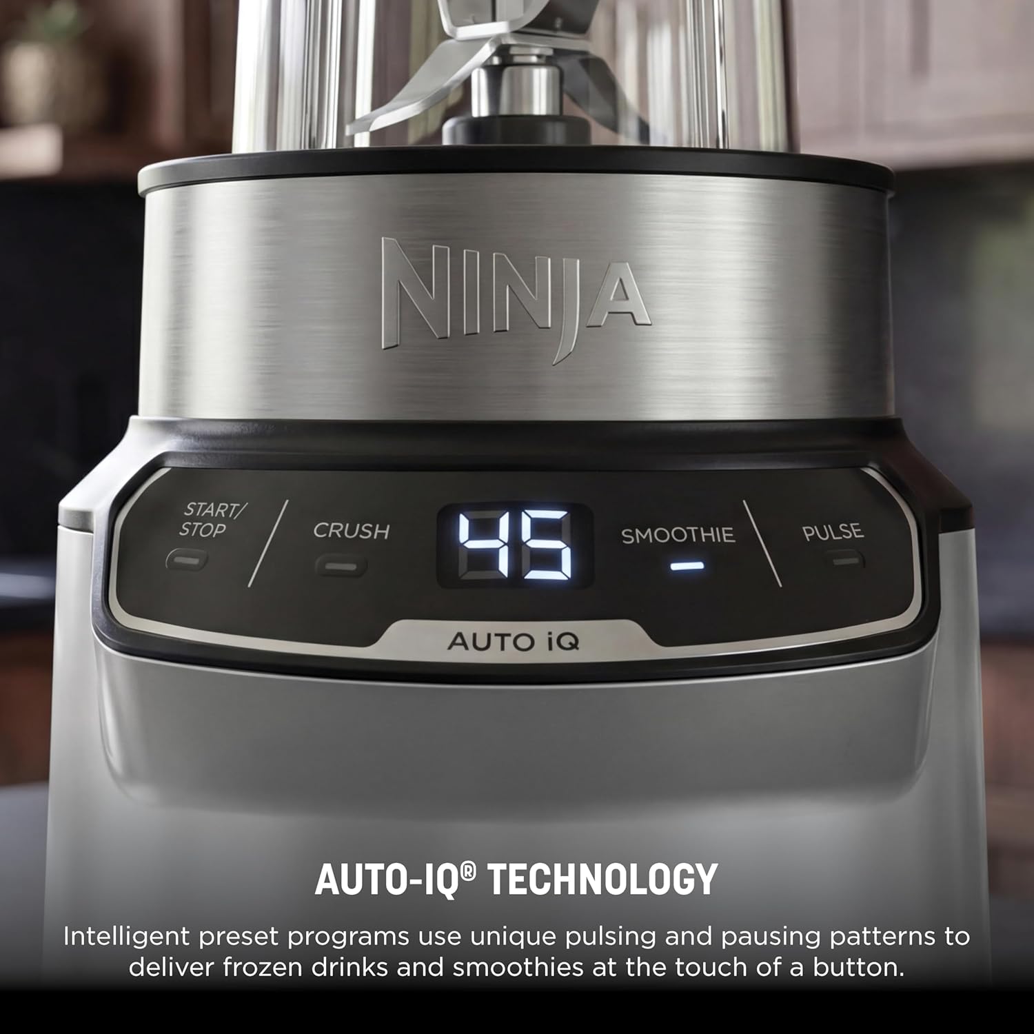 Ninja Blender | Nutri Pro | Auto IQ Blend | Smoothies, Shakes, Frozen Drinks, Salsa, Dips | Includes (2) 24 oz. To-Go Cups & Spout Lids | Crushes Ice, Fruit & Veggies |1100 Peak Watt | Silver | BN401