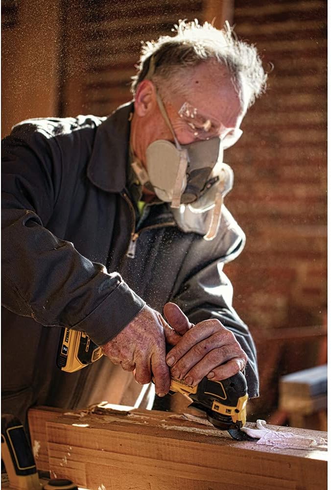 DEWALT atomic 20V MAX* Oscillating Tool, Cordless, Oscillating, Tool only (DCS354B), 1 item package quantity, Color Multi