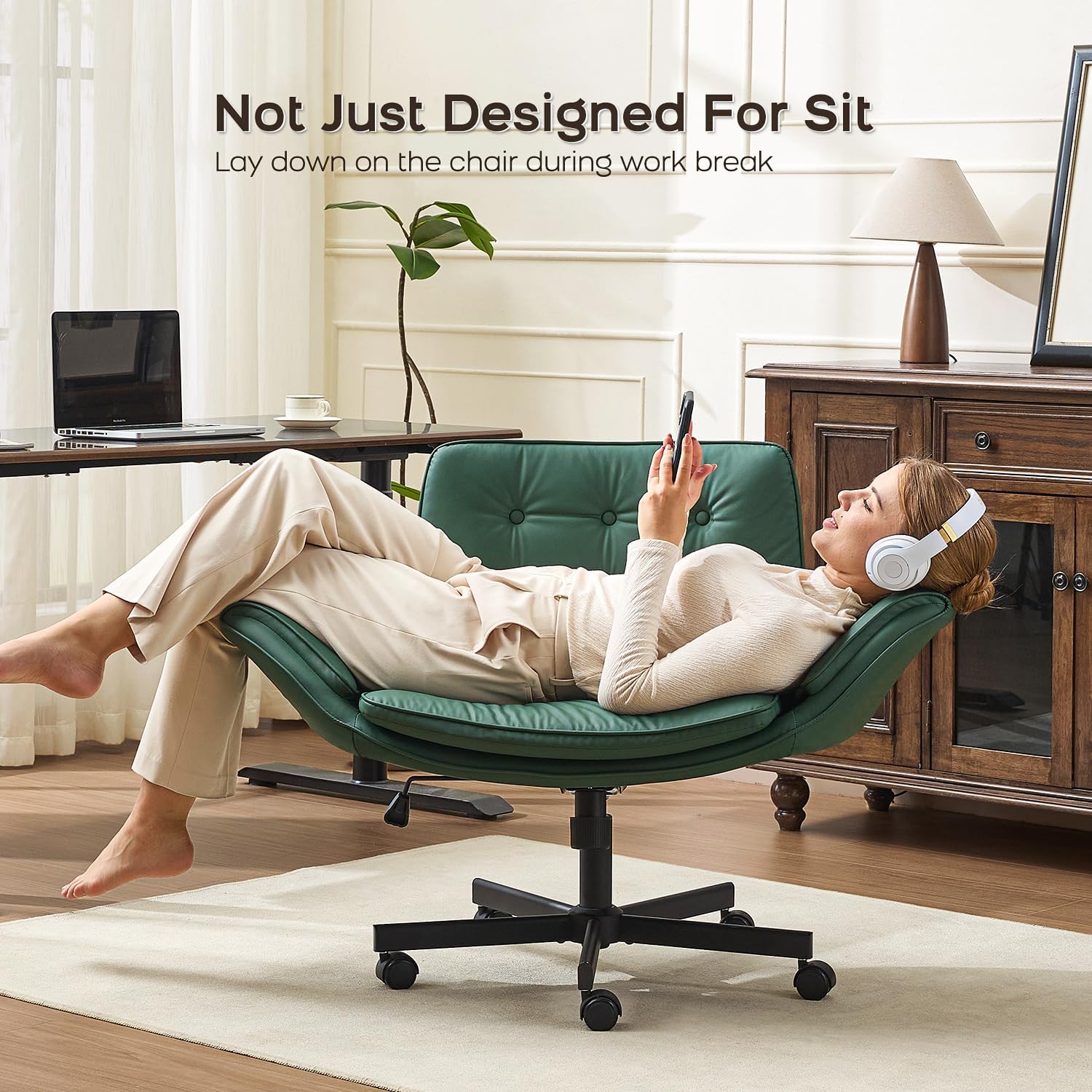amseatec Criss Cross Chair with Armrests & Wheels, Adjustable Swivel Comfortable Lounge Vanity Chairs, Home Office Desk Chair, Medieval Style, (Christmas Green)