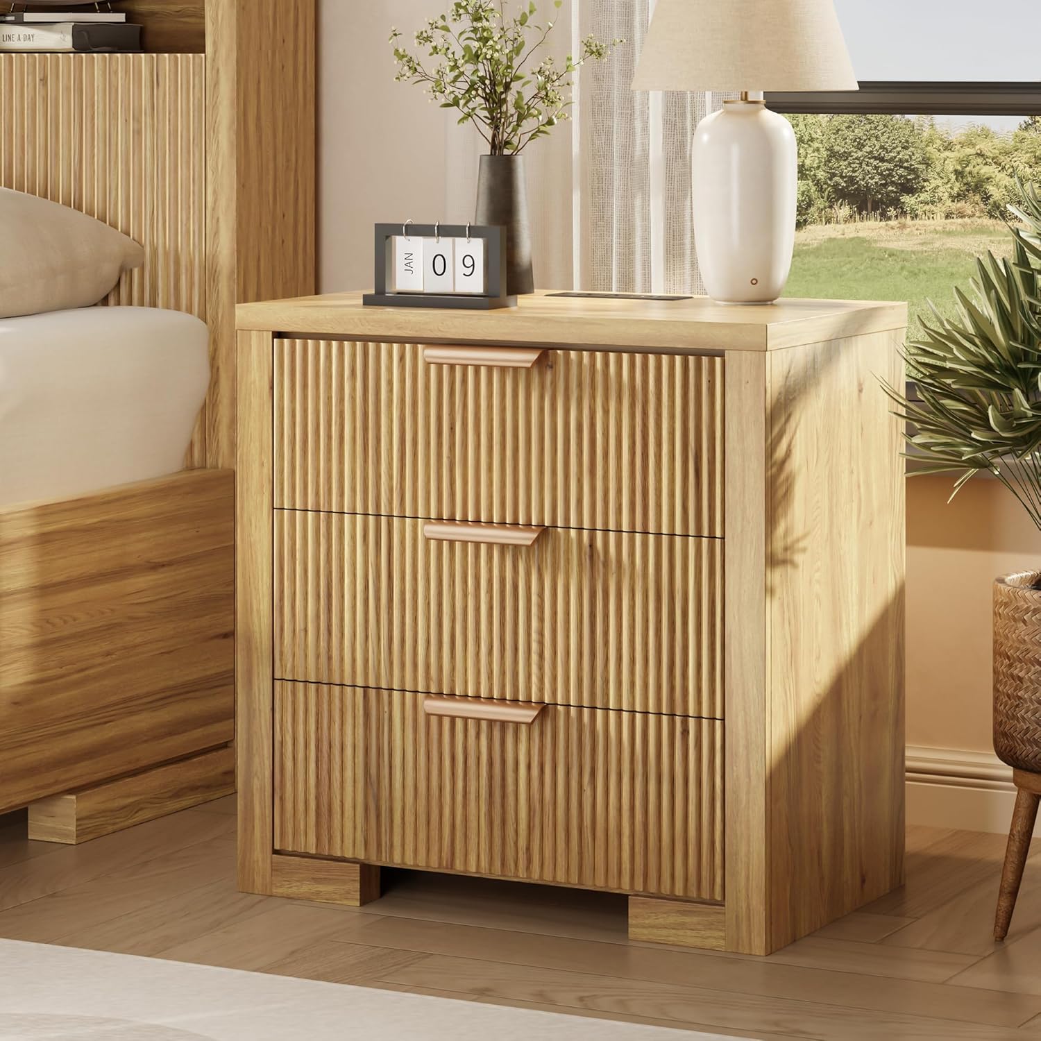 Fluted Nightstand Set of 2 with Charging Station, 23.6" Night Stand with 3 Drawers,End Table with Storage, Bed Side Table for Bedroom,Modern Nightstand for Living Room, Natural Oak