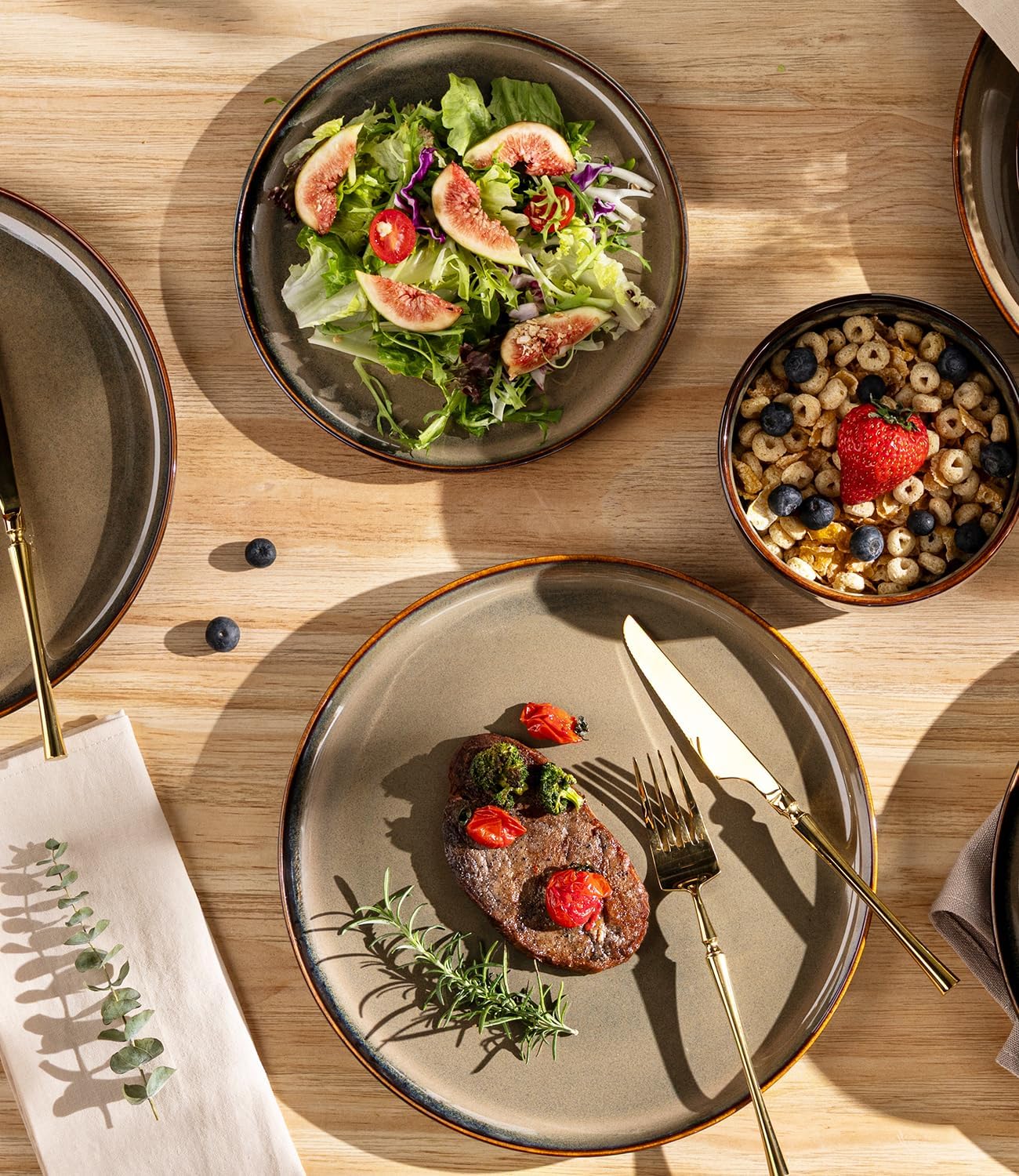 TheTerra Ceramic Dinnerware Sets for 6, 18 Pieces Handmade Reactive Glaze Plates and Bowls Set, Scratch Resistant Dish Set, Oven & Microwave & Dishwasher Safe, Coca Mocha