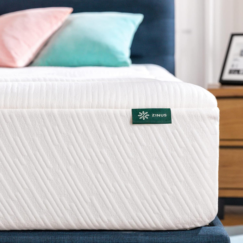 Zinus 12 Inch Cloud Memory Foam Mattress, Queen, Fiberglass Free, Pressure Relieving, Mattress in A Box, CertiPUR-US Certified, White