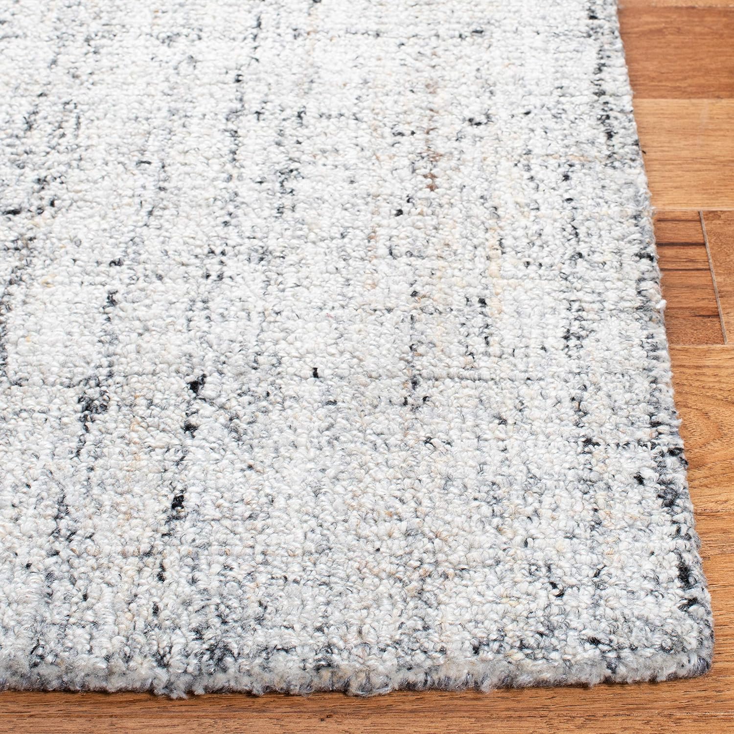 SAFAVIEH Abstract Collection Area Rug - 9' x 12', Camel & Black, Handmade Wool & Viscose, Ideal for High Traffic Areas in Living Room, Bedroom (ABT141C)