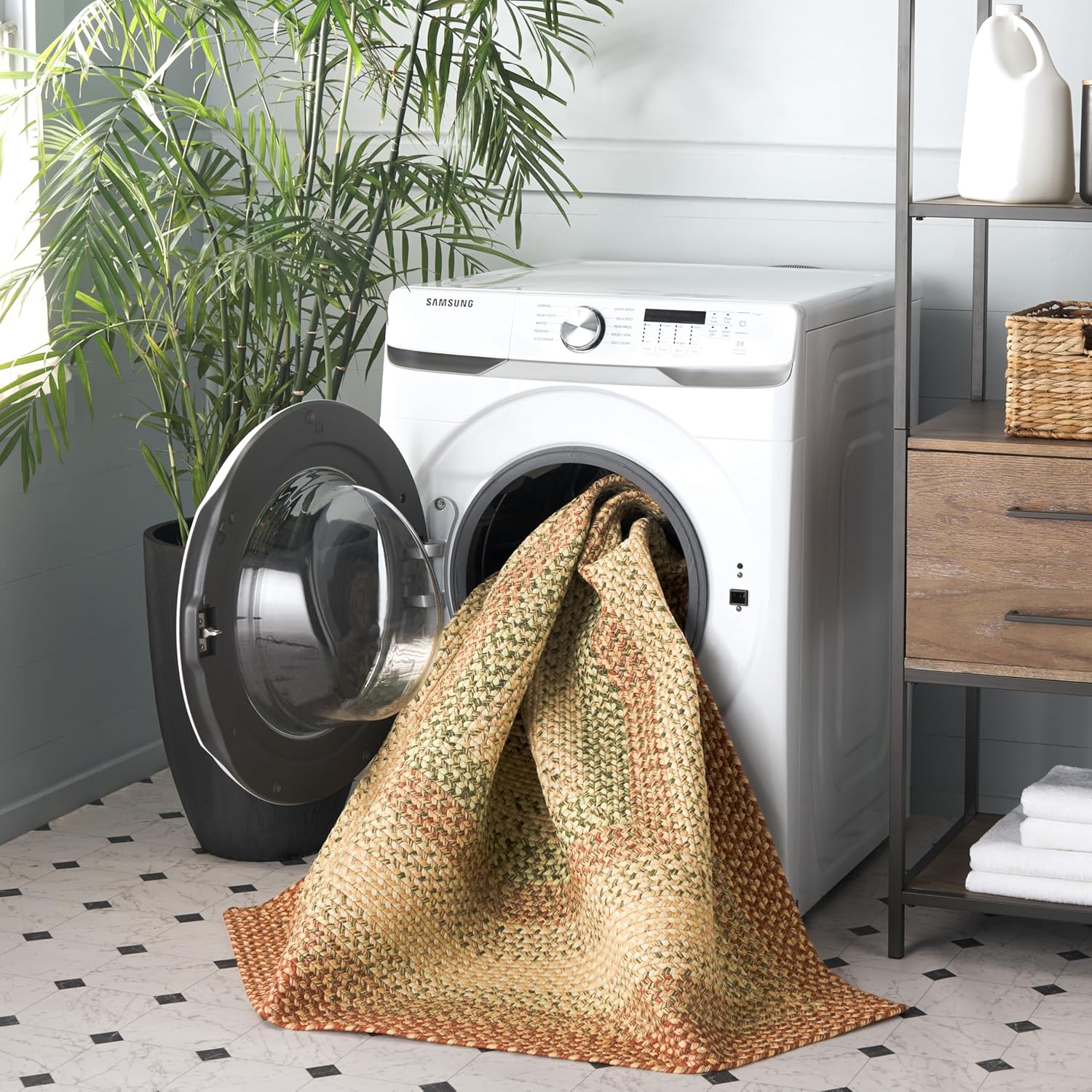 SAFAVIEH Washable Rug Outdoor Braided Collection - 8' x 10' Oval, Rust & Multi, Handmade & Reversible, Non-Shedding & Easy to Clean, Ideal for Patio, Backyard, Mudroom (BRD303A)