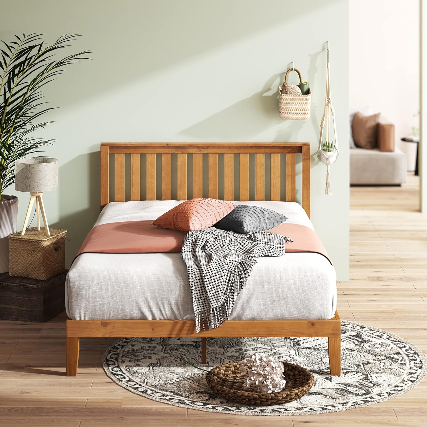 Zinus Alexia Wood Platform Bed Frame with headboard, Solid Wood Foundation with Wood Slat Support, No Box Spring Needed, Easy Assembly, Rustic Pine, Queen