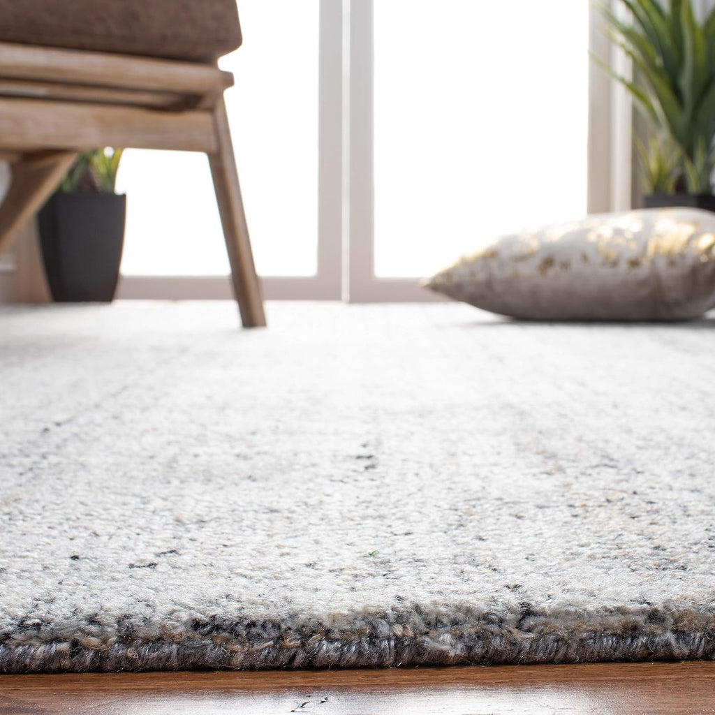 SAFAVIEH Abstract Collection Area Rug - 9' x 12', Camel & Black, Handmade Wool & Viscose, Ideal for High Traffic Areas in Living Room, Bedroom (ABT141C)