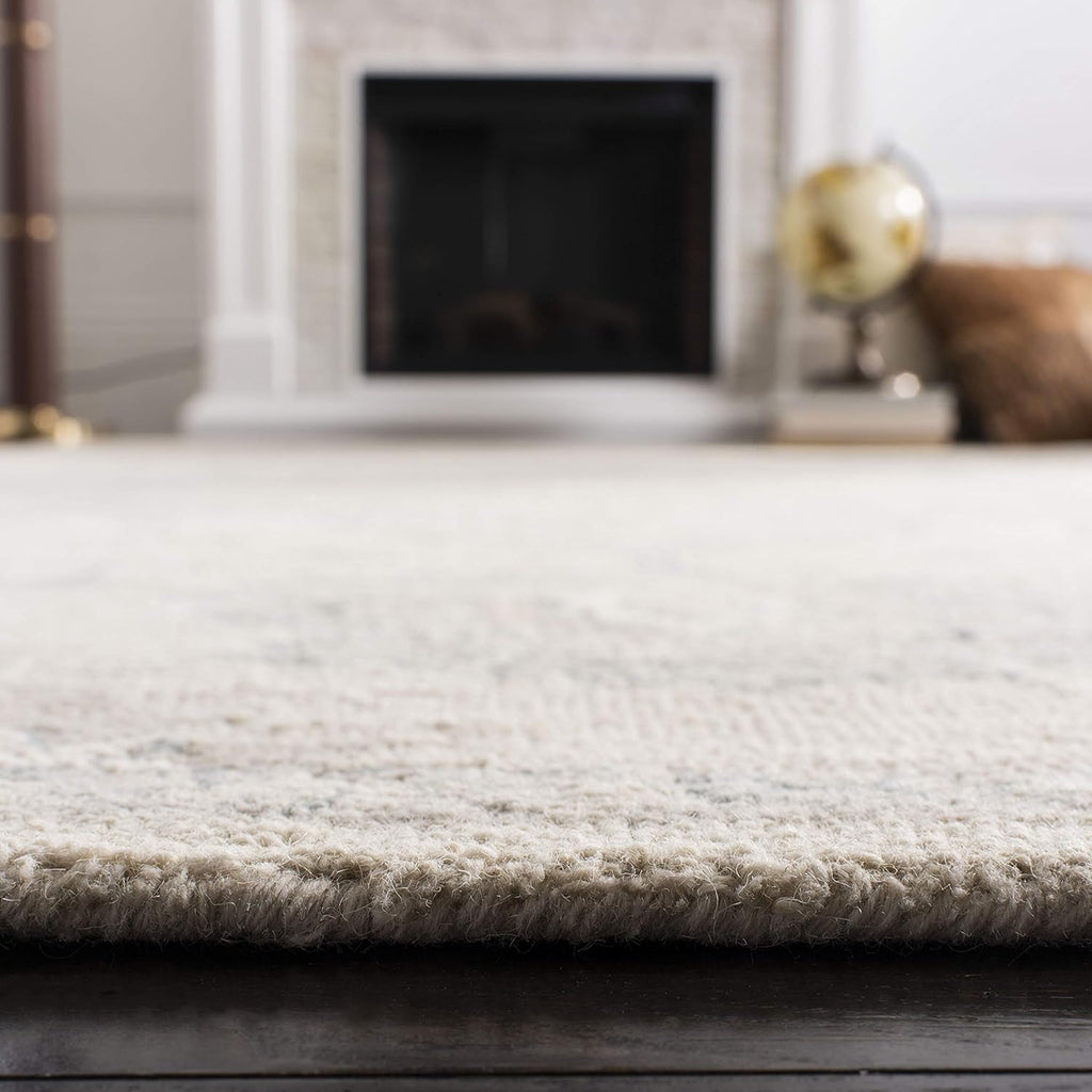 SAFAVIEH Area Rug 8x10 - Micro-Loop Collection - Large - Ivory & Beige, Handmade Wool, Shabby Chic Design, Ideal for Living Room, Bedroom, Office, Dining Space (MLP503B)