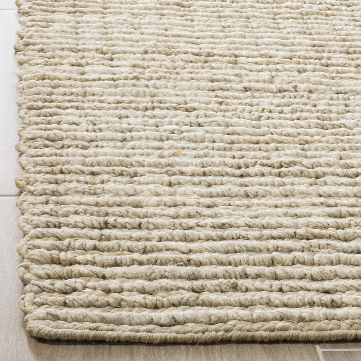 SAFAVIEH Area Rug 5x8 - Natural Fiber Collection - Ivory, Handmade Jute, Farmhouse Style, Chunky Textured Thick Pile (NF750A)