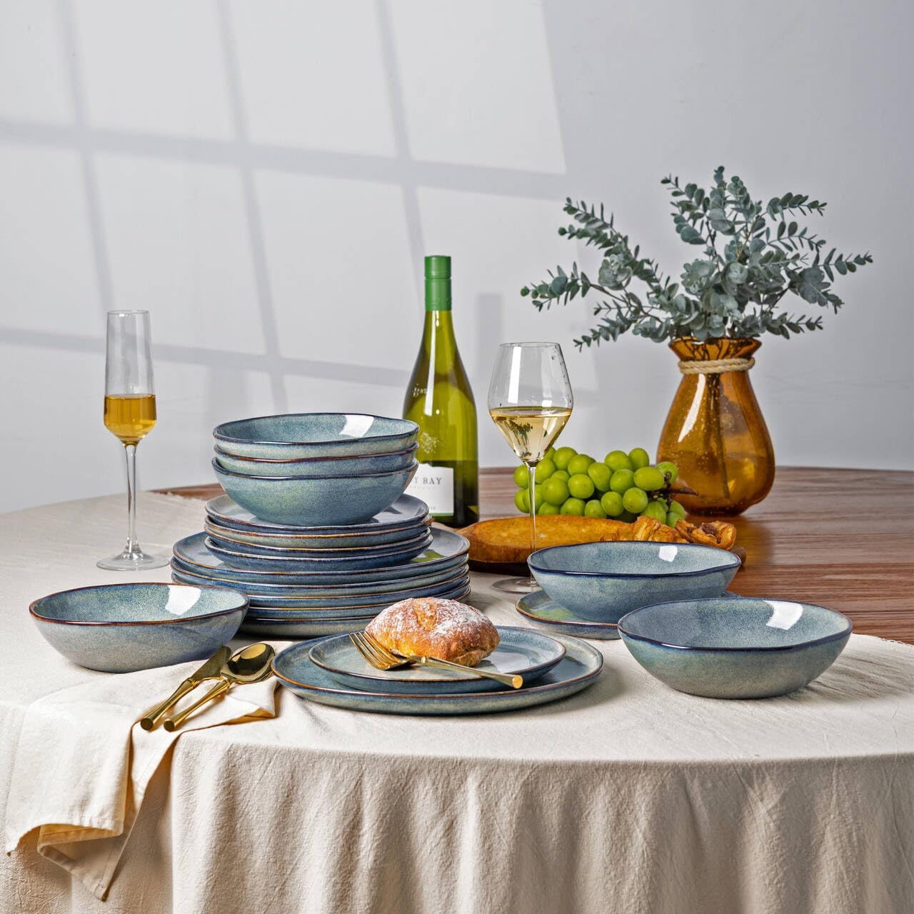 AmorArc Ceramic Dinnerware Sets,Handmade Reactive Glaze Stoneware Plates and Bowls Sets,Highly Scratch Resistant | Dishwasher & Microwave Safe Dishes Set,Service for 8 (24pc)