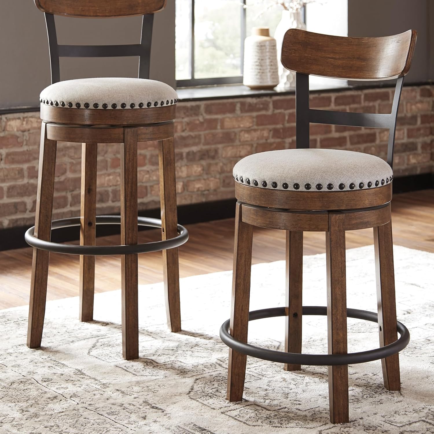 Signature Design by Ashley Valebeck | 30″ Farmhouse Pub-Height Swivel Barstool With Back – Upholstered Cushion, Nailhead Trim, Metal & Wood Frame, Brown